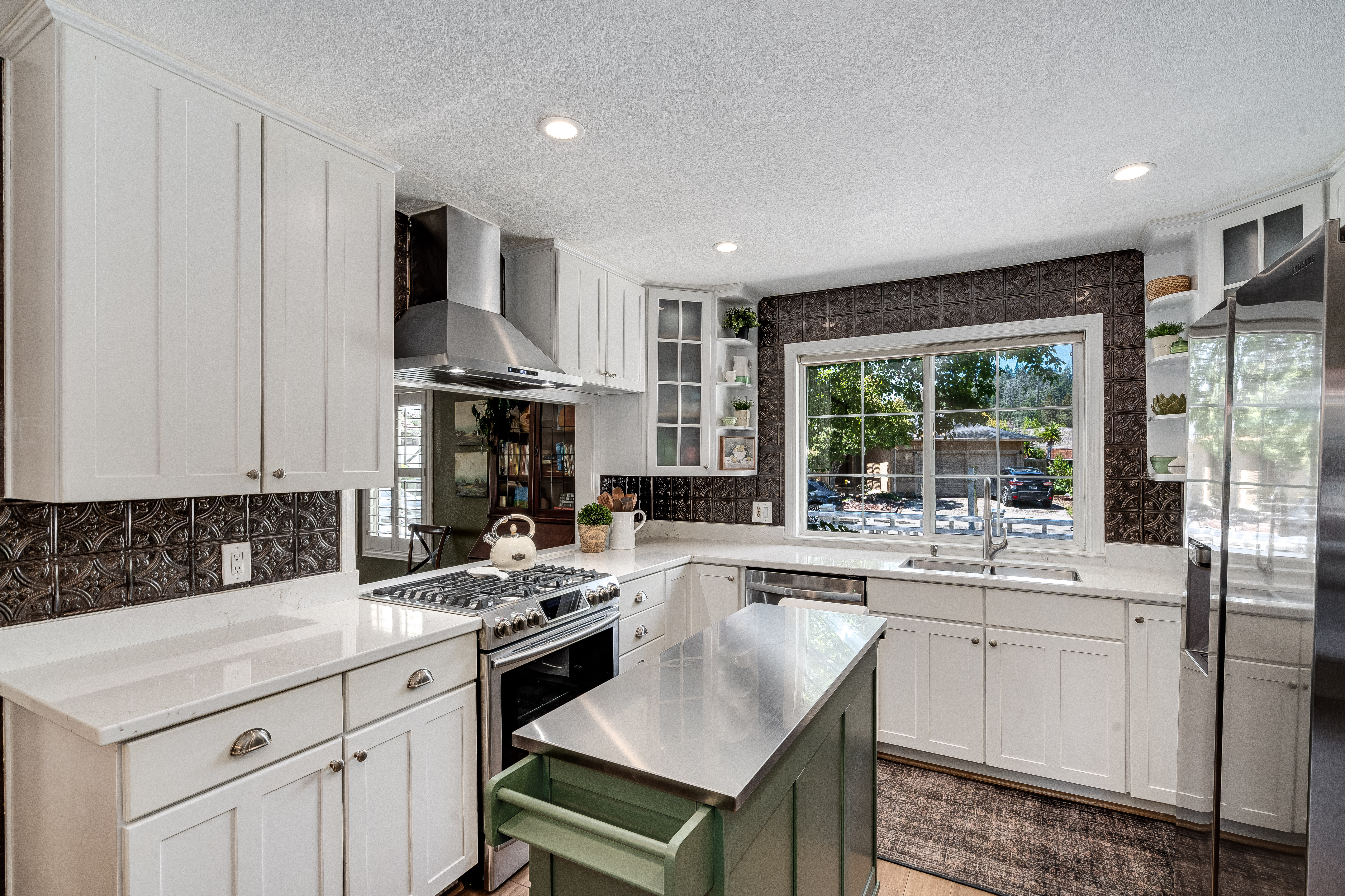  1116 Lanewood Way, Santa Rosa, CA 95404 - 物件實景