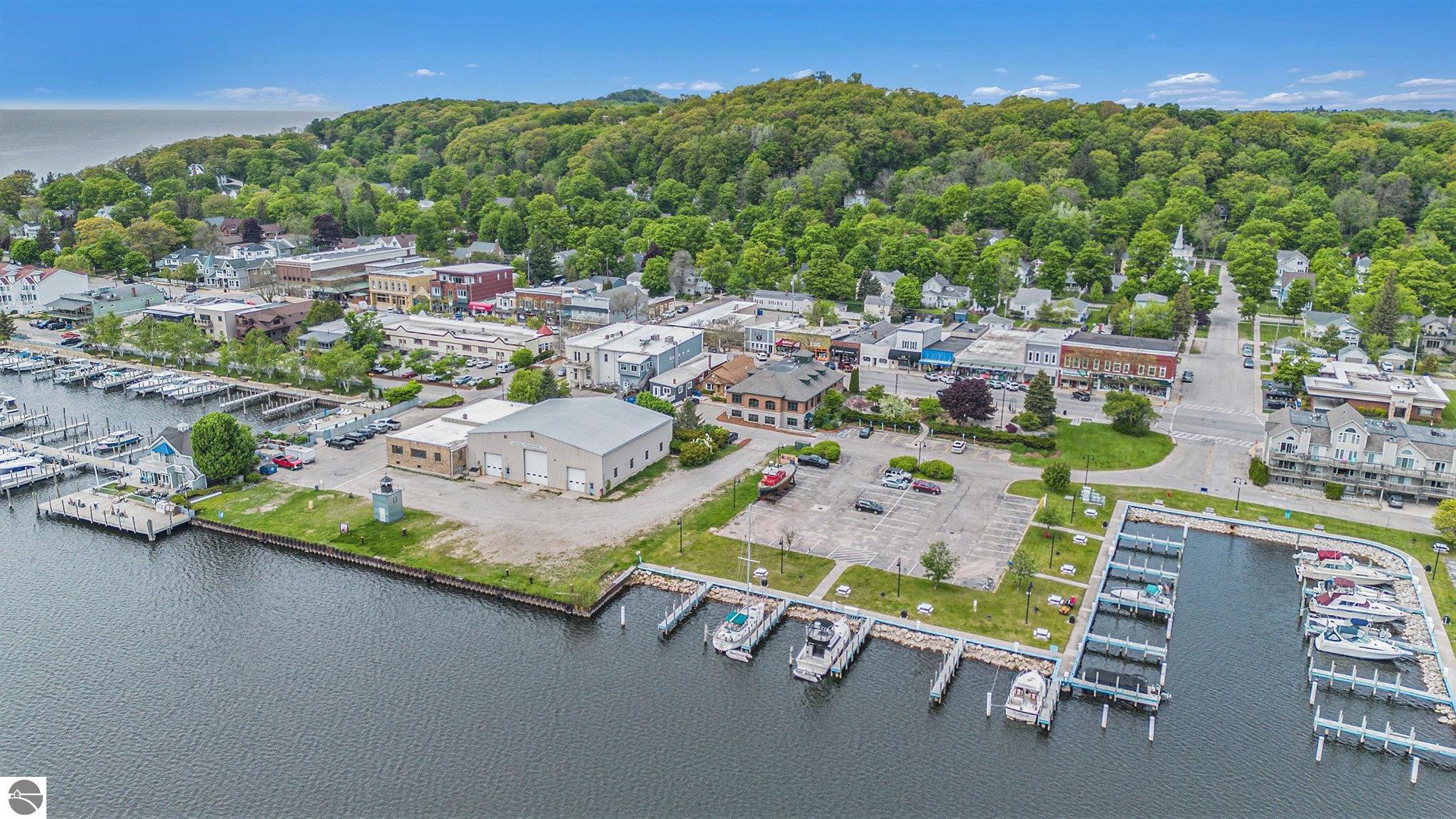 Frankfort, Michigan, 49635, United States, 2 Bedrooms Bedrooms, ,2 BathroomsBathrooms,Residential,For Sale,1975762