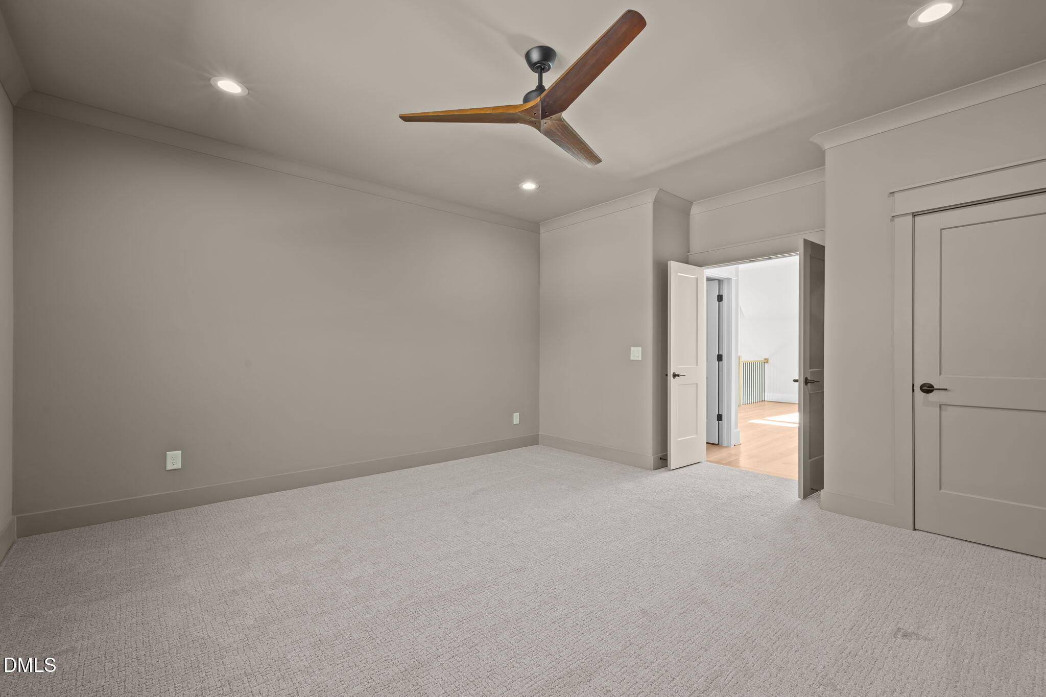 Wake Forest, North Carolina, 27587, United States, 4 Bedrooms Bedrooms, ,5 BathroomsBathrooms,Residential,For Sale,1993322