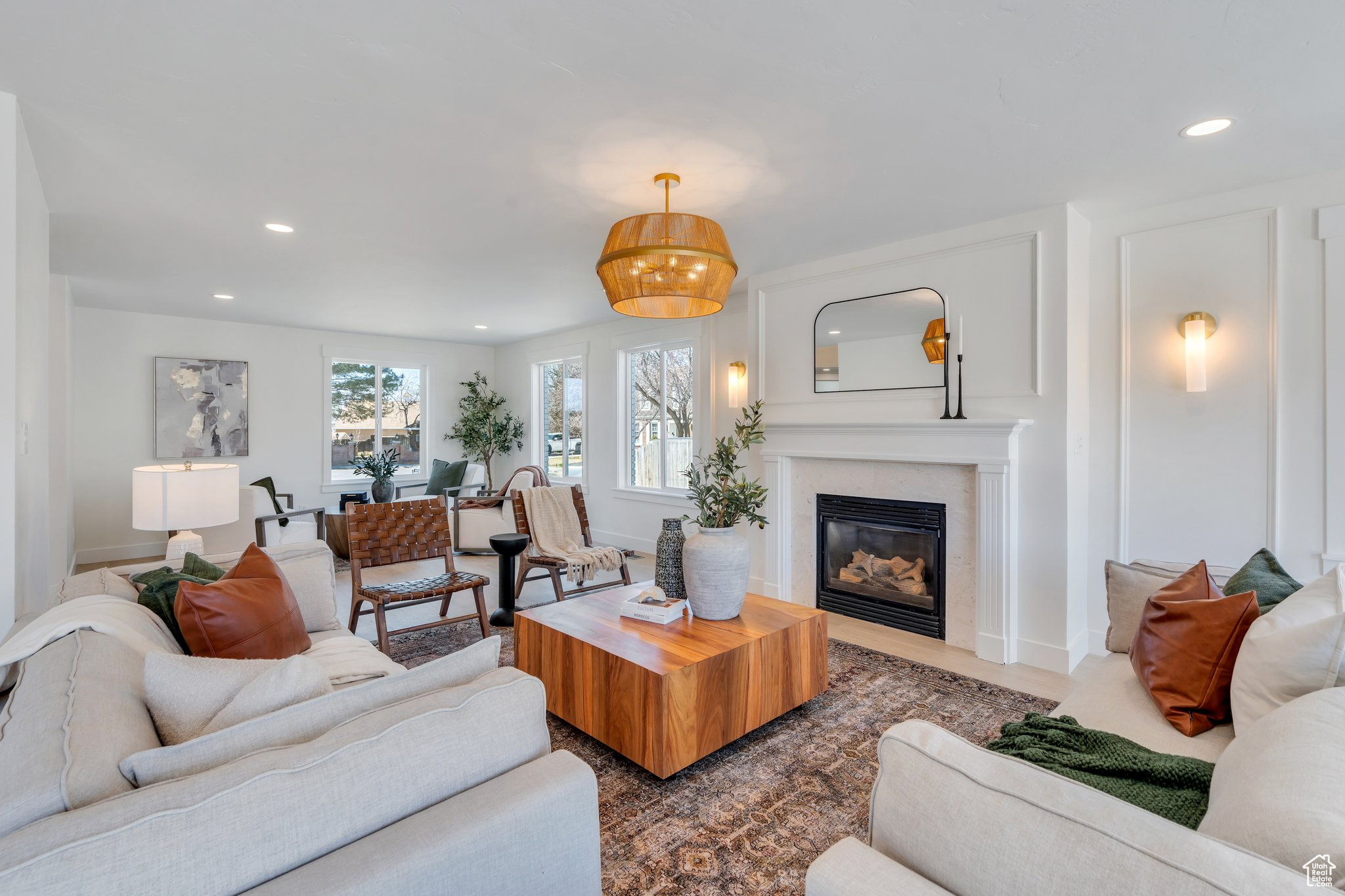 Orem, Utah, 84058, United States, 6 Bedrooms Bedrooms, ,6 BathroomsBathrooms,Residential,For Sale,1829132