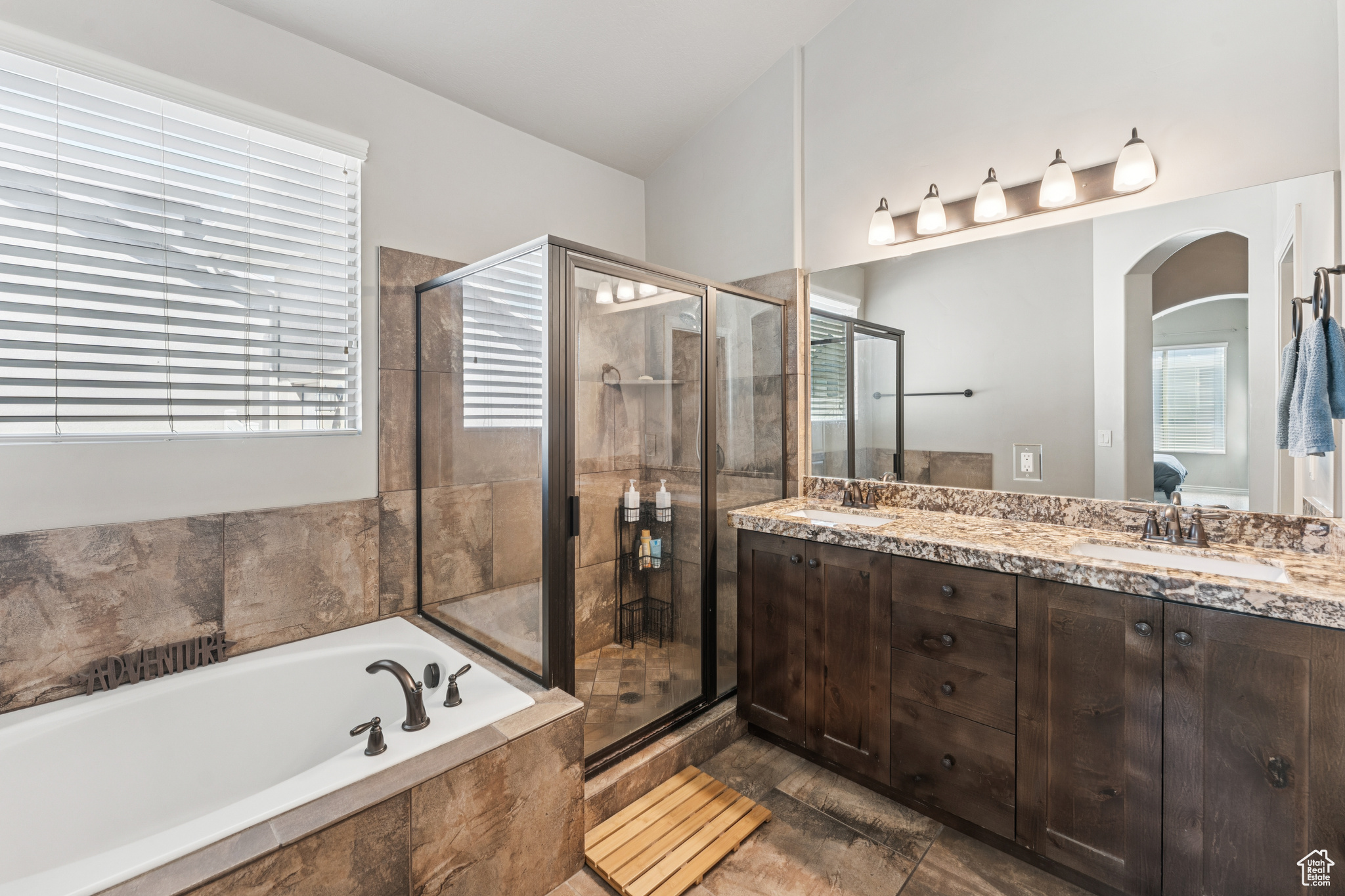 Riverton, Utah, 84096, United States, 4 Bedrooms Bedrooms, ,2 BathroomsBathrooms,Residential,For Sale,1932911