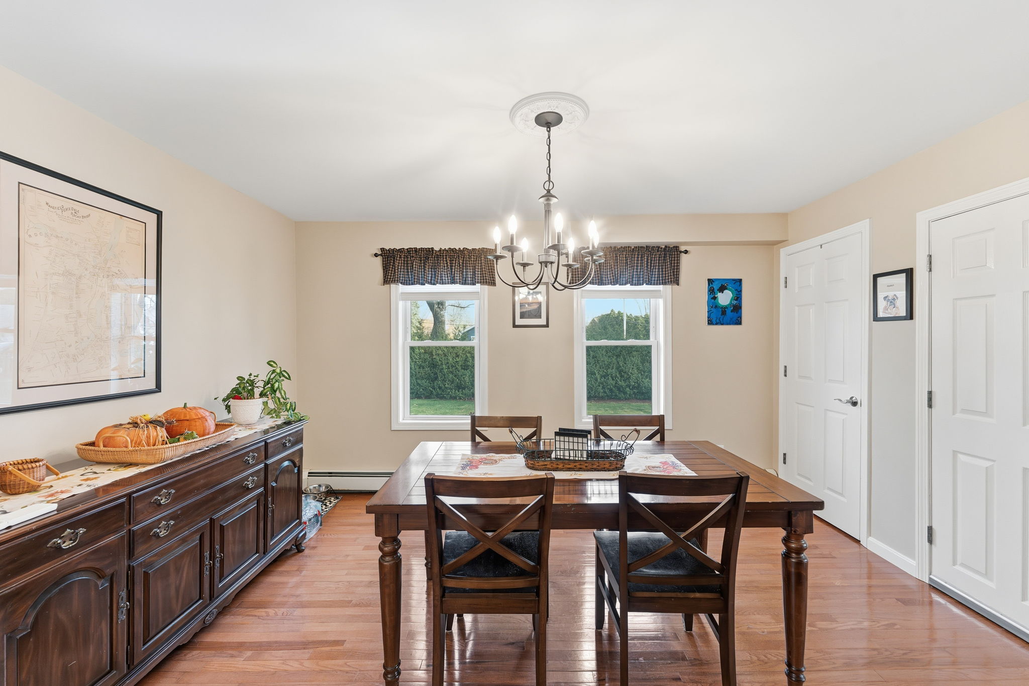 South Kingstown, Rhode Island, 02879, United States, 2 Bedrooms Bedrooms, ,2 BathroomsBathrooms,Residential,For Sale,1994423