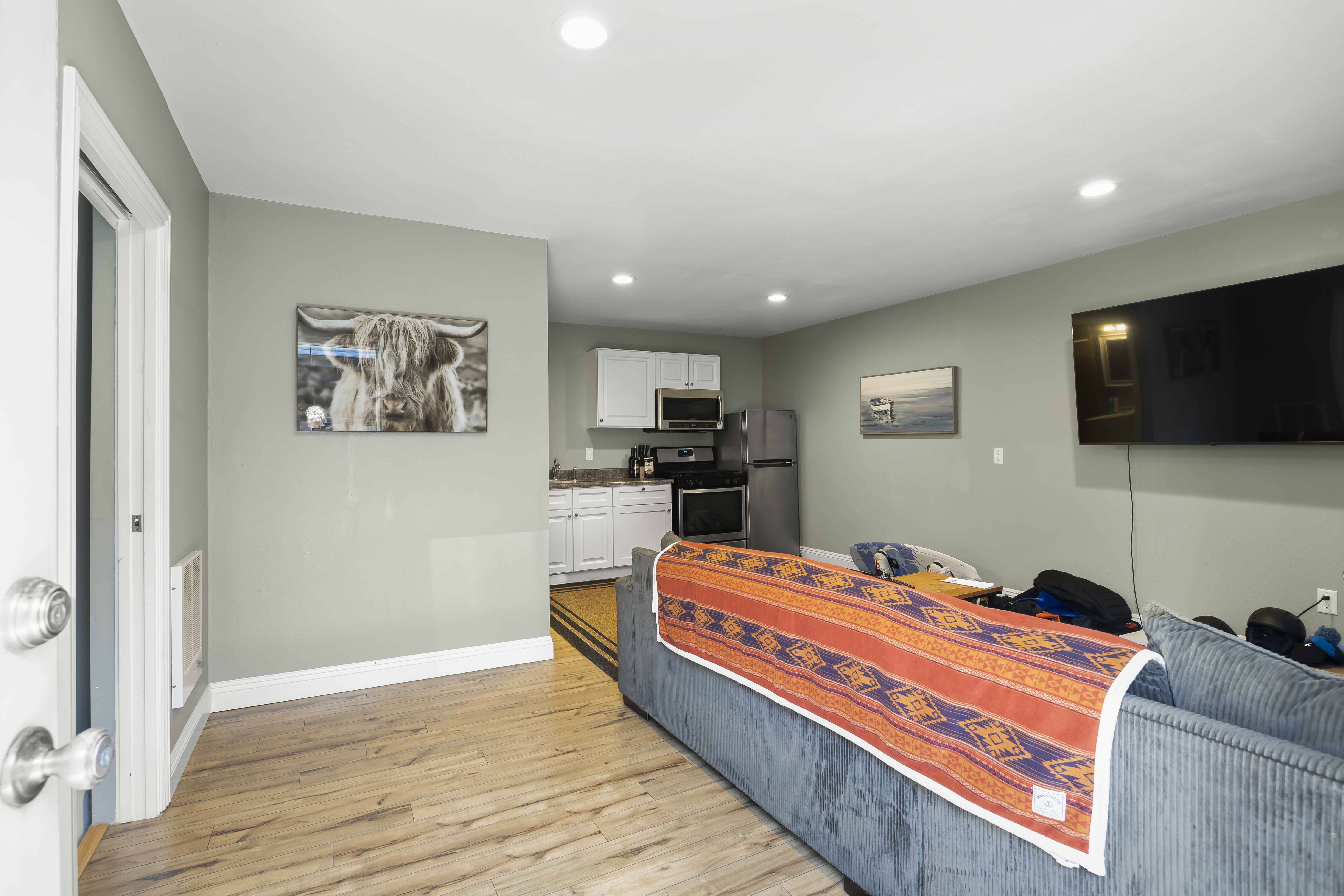  168 South Palm Street, Ventura, CA 93001 - 物件實景