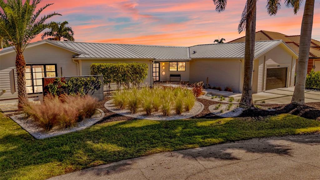 Punta Gorda, Florida, 33950, United States, 3 Bedrooms Bedrooms, ,2 BathroomsBathrooms,Residential,For Sale,1989278