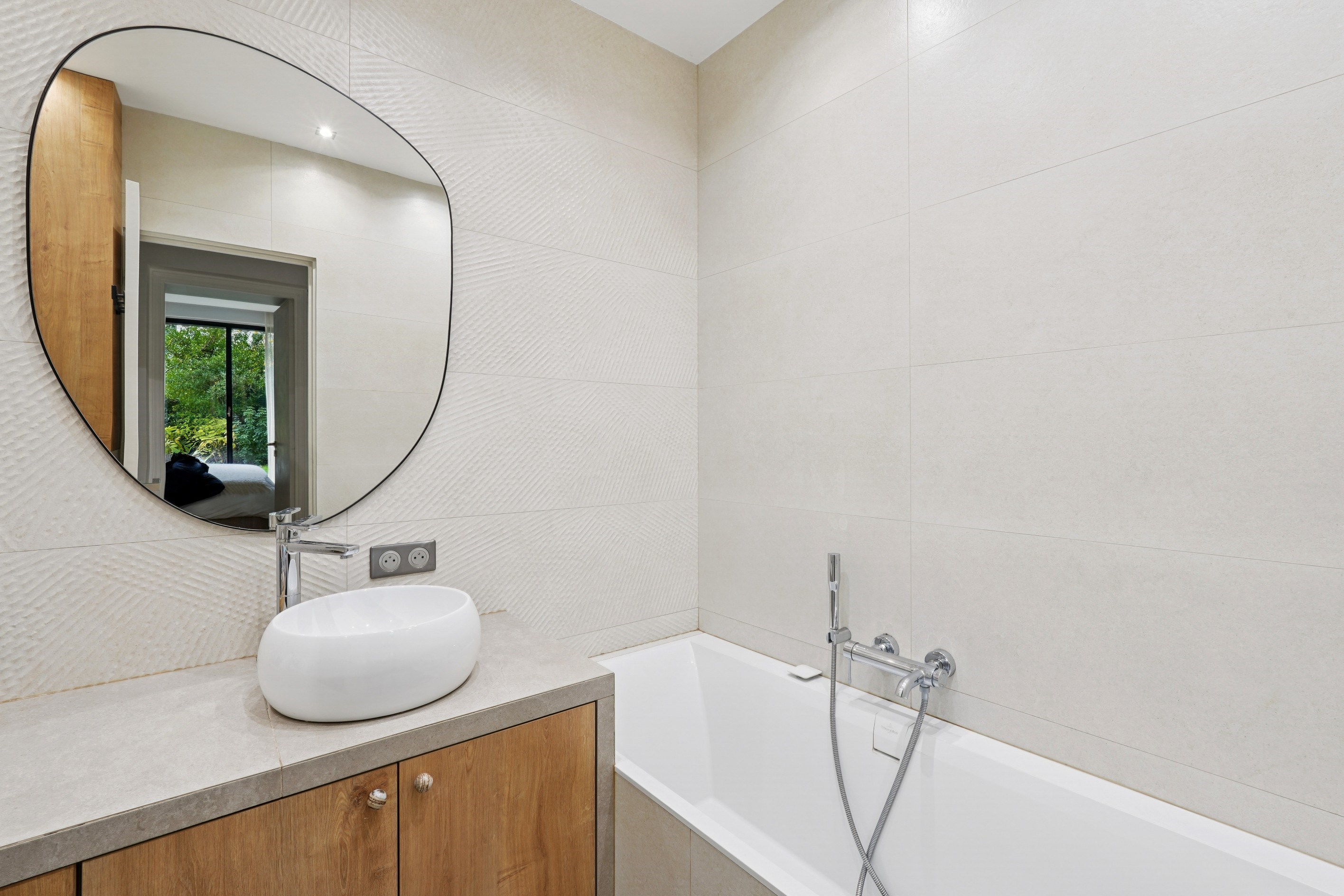  Exceptional Garden-Level Apartment – 194 sq.m with a 752 sq.m South-Facing Priv… - 物件實景