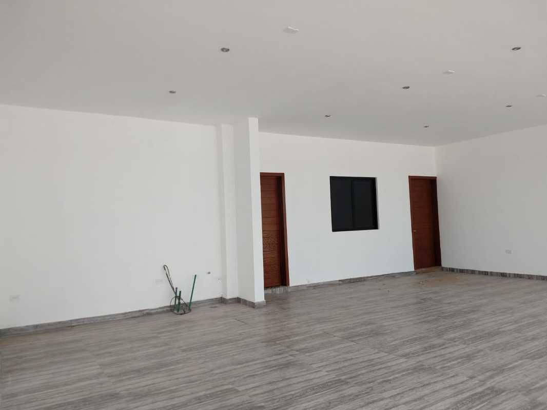 PROLONGACI?N HACIENDA DEL ROSARIO, Torreón, Coahuila de Zaragoza, 27106, Mexico, 4 Bedrooms Bedrooms, ,5 BathroomsBathrooms,Residential,For Sale,PROLONGACI?N HACIENDA DEL ROSARIO,1652963