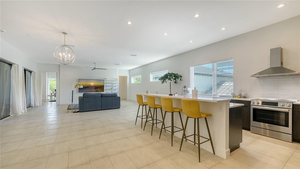 Sarasota, Florida, 34236, United States, 4 Bedrooms Bedrooms, ,4 BathroomsBathrooms,Residential,For Sale,1796766