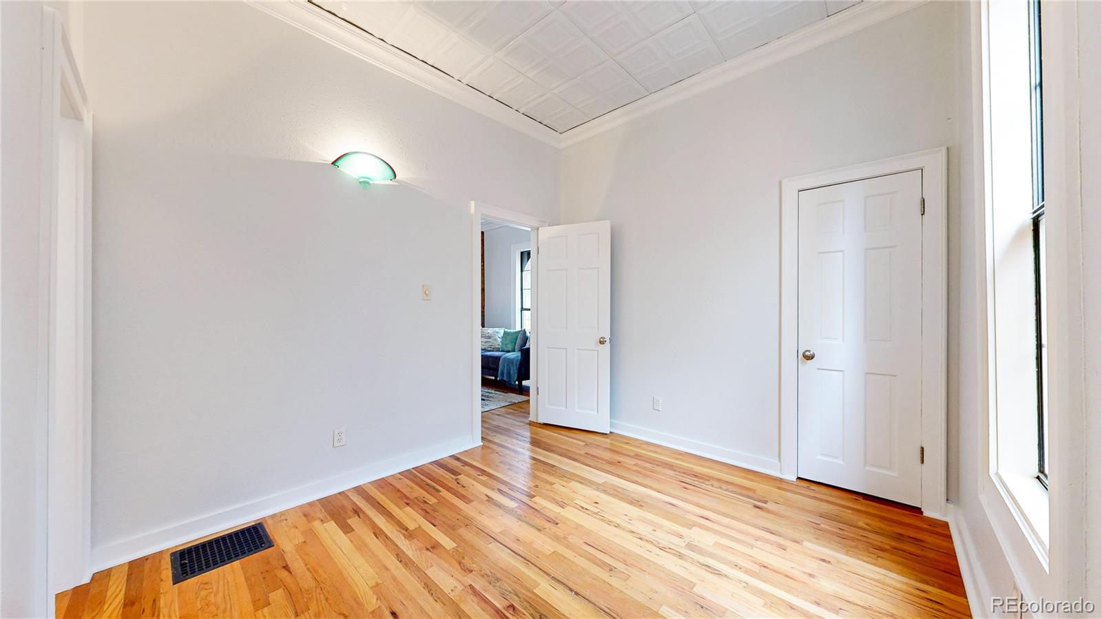 Denver, Colorado, 80211, United States, 3 Bedrooms Bedrooms, ,1 BathroomBathrooms,Residential,For Sale,1940006