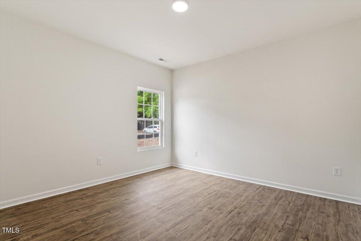 Durham, North Carolina, 27707, United States, 4 Bedrooms Bedrooms, ,4 BathroomsBathrooms,Residential,For Sale,1882318
