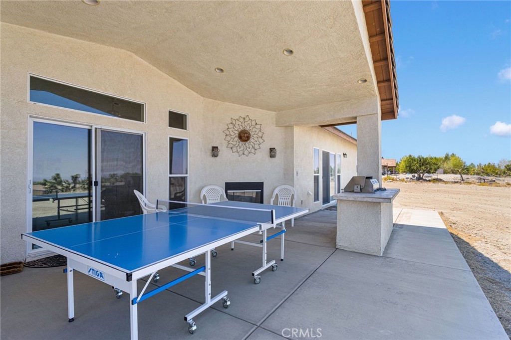 Pinon Hills, California, 92372, United States, 4 Bedrooms Bedrooms, ,4 BathroomsBathrooms,Residential,For Sale,1917576