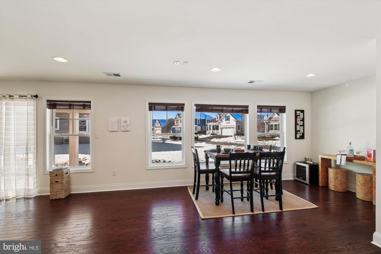 Ocean View, Delaware, 19970, United States, 4 Bedrooms Bedrooms, ,5 BathroomsBathrooms,Residential,For Sale,1691728