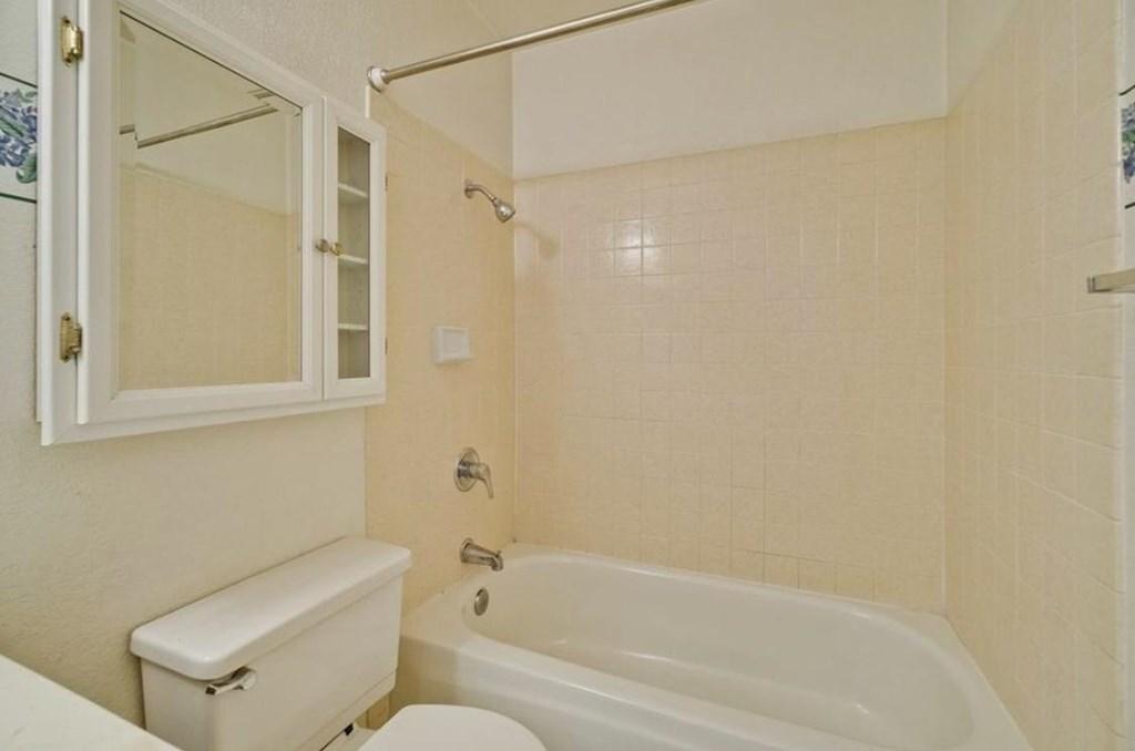 San Jose, California, 95136, United States, 3 Bedrooms Bedrooms, ,3 BathroomsBathrooms,Residential,For Sale,1981912