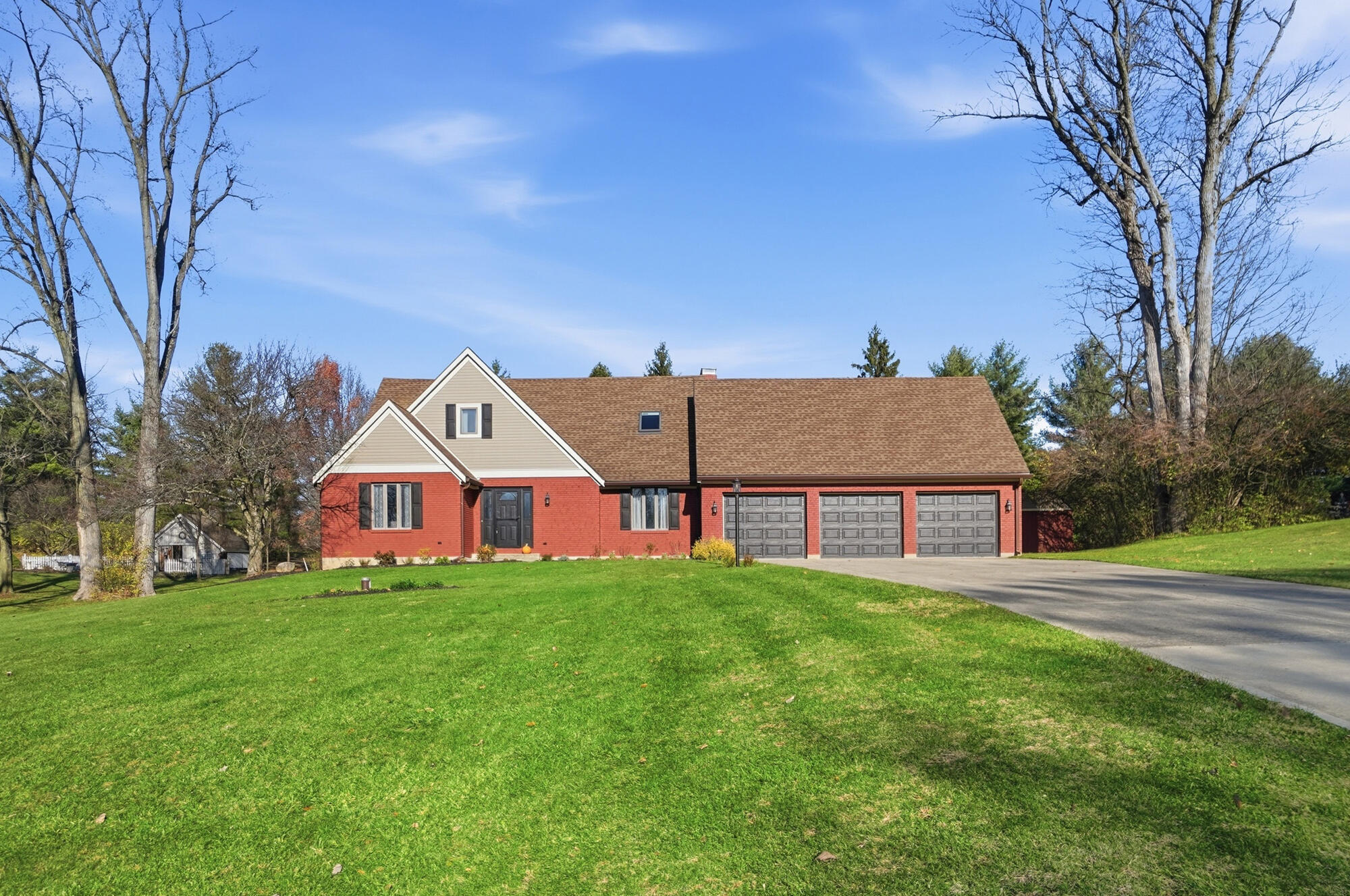 Springfield, Ohio, 45504, United States, 5 Bedrooms Bedrooms, ,3 BathroomsBathrooms,Residential,For Sale,1998267