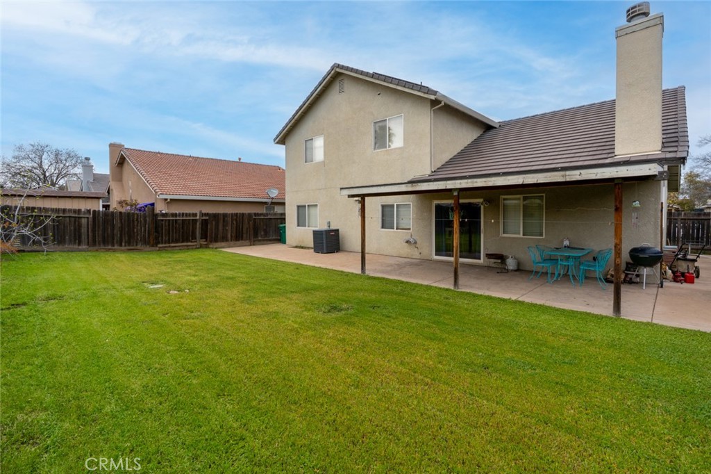 Los Banos, California, 93635, United States, 5 Bedrooms Bedrooms, ,3 BathroomsBathrooms,Residential,For Sale,1887917