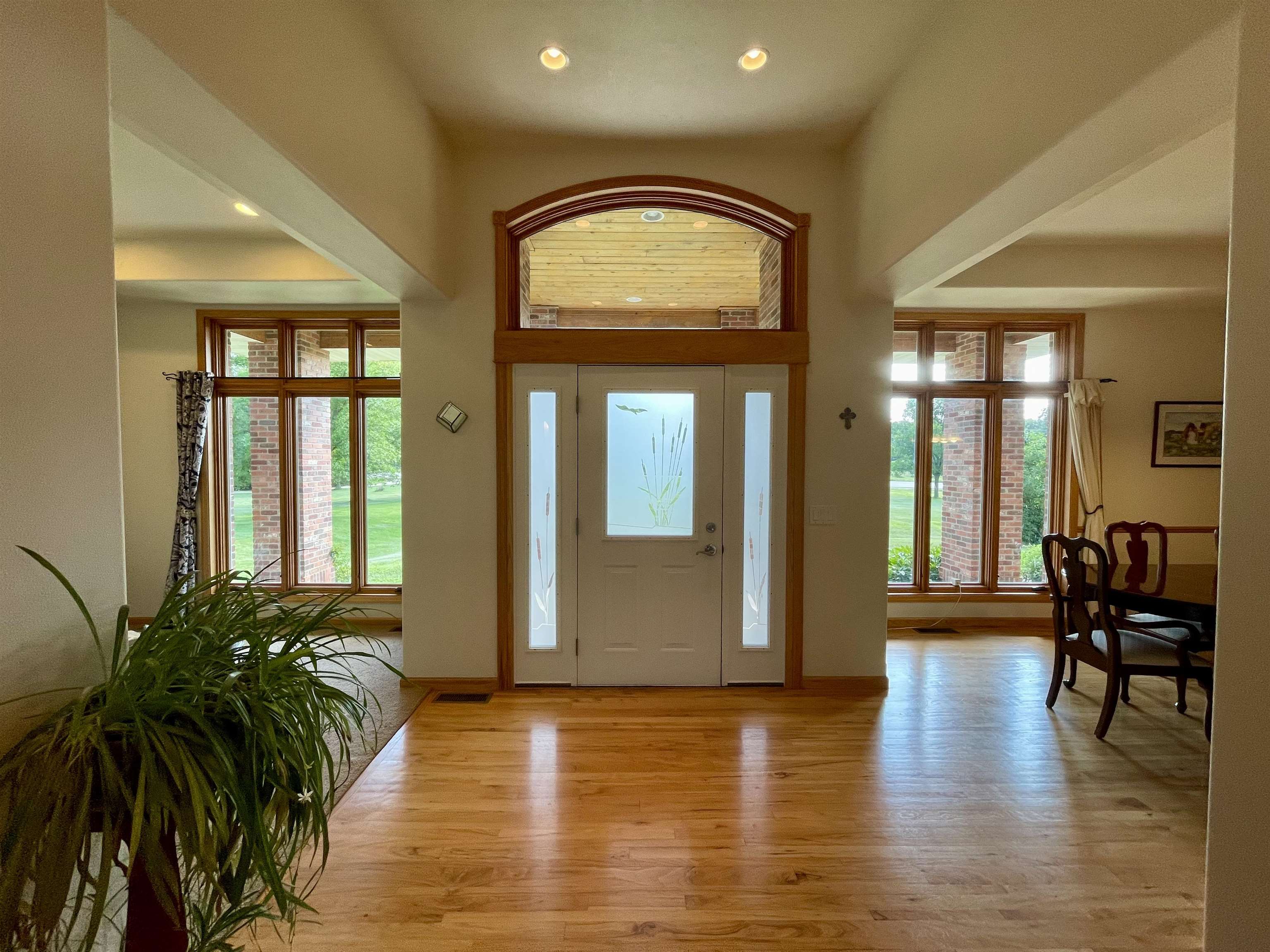 Janesville, Wisconsin, 53545, United States, 5 Bedrooms Bedrooms, ,4 BathroomsBathrooms,Residential,For Sale,1921861
