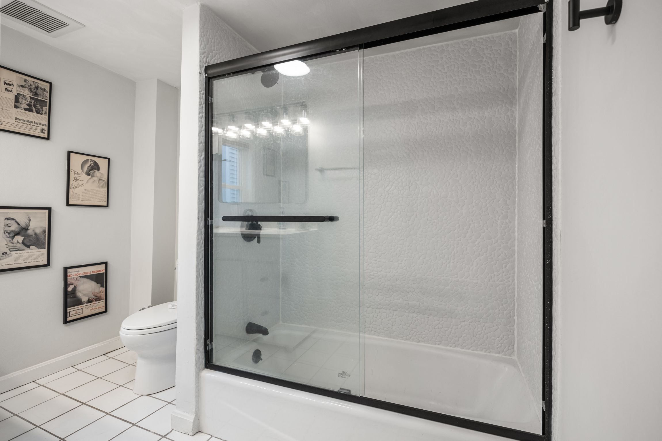  4 Mead Street Ct, Boston, MA, 02129 - 物件實景