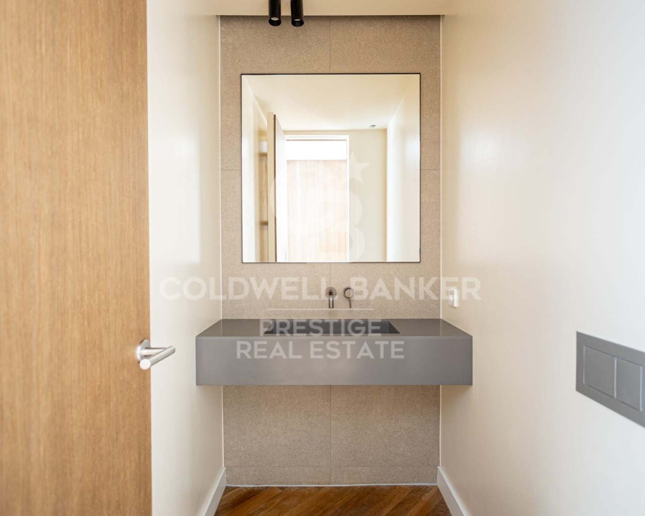 Barcelona, Barcelona, Eixample, La Dreta de l'Eix, Barcelona, Catalonia, ES, 4 Bedrooms Bedrooms, ,4 BathroomsBathrooms,Residential,For Sale,Barcelona, Barcelona, Eixample, La Dreta de l'Eix,1448977