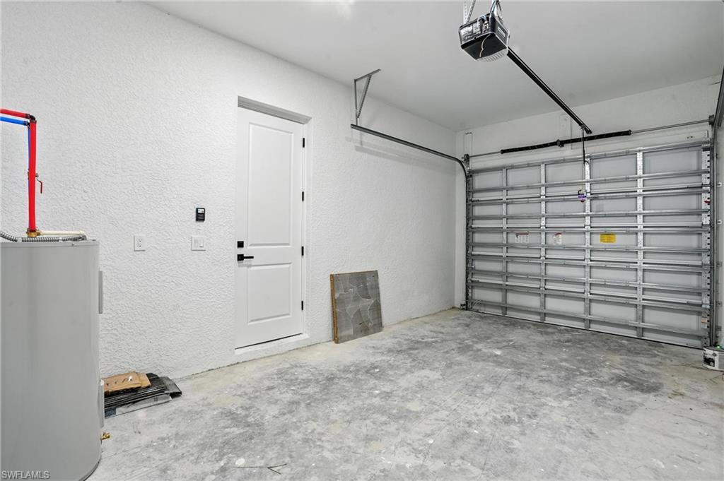 Lehigh Acres, Florida, 33973, United States, 6 Bedrooms Bedrooms, ,4 BathroomsBathrooms,Residential,For Sale,1891915