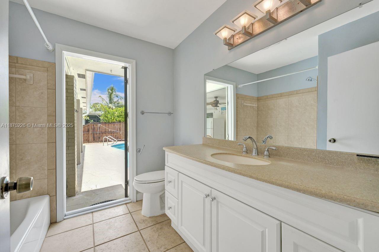 Cooper City, Florida, 33328, United States, 5 Bedrooms Bedrooms, ,3 BathroomsBathrooms,Residential,For Sale,1942124