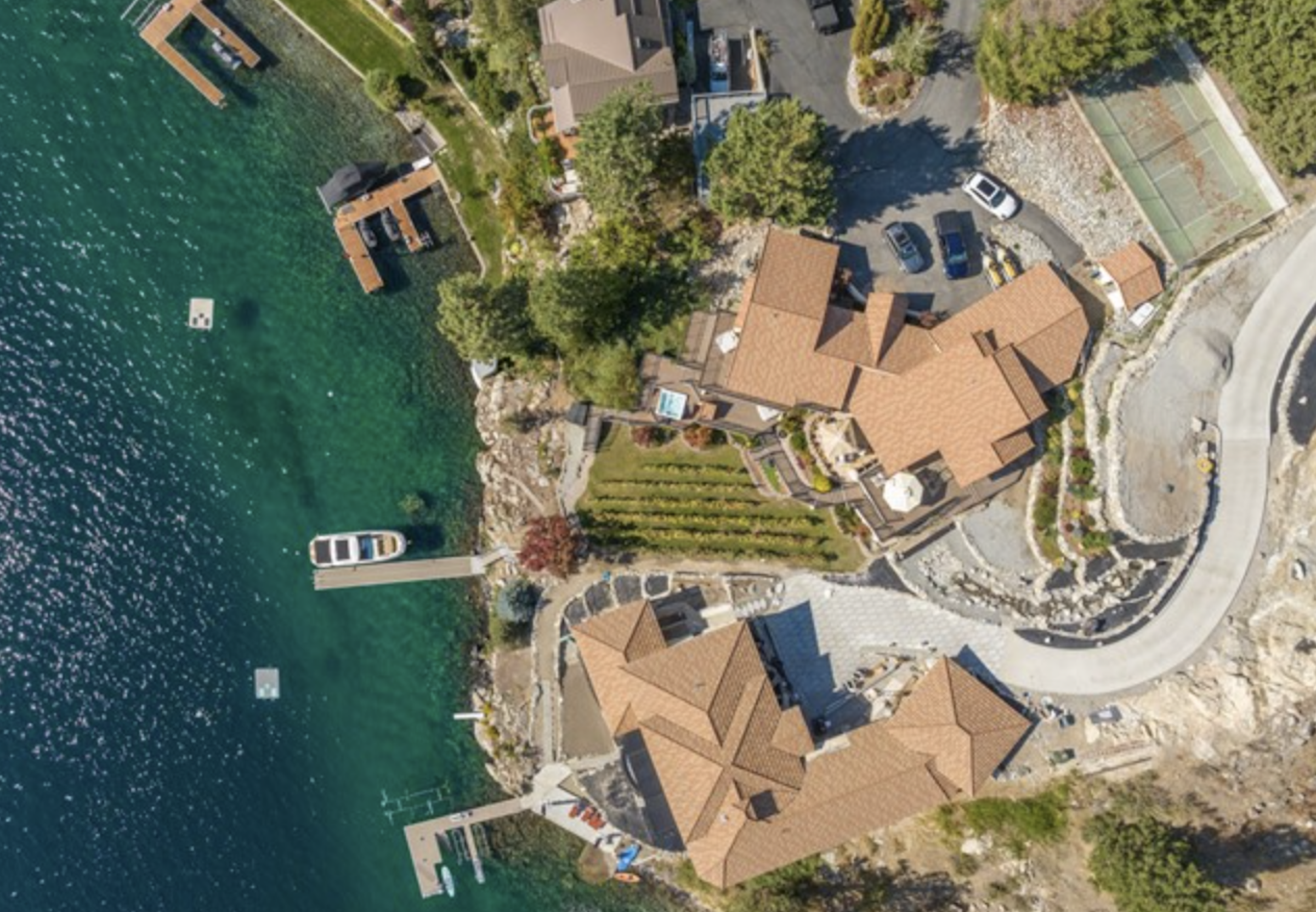  Extraordinary Waterfront Villa - 物件實景