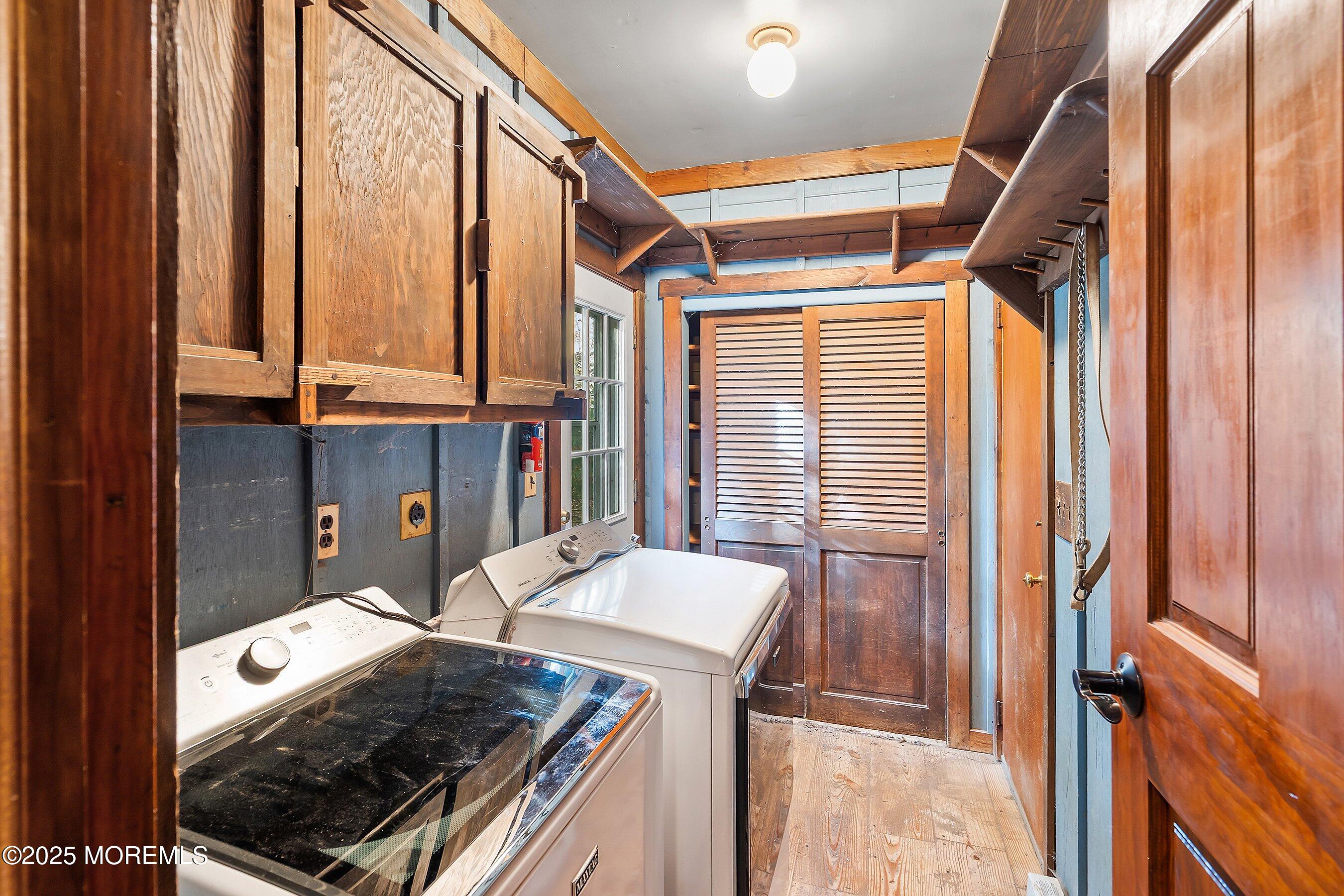 Howell, New Jersey, 07731, United States, 3 Bedrooms Bedrooms, ,2 BathroomsBathrooms,Residential,For Sale,1984624