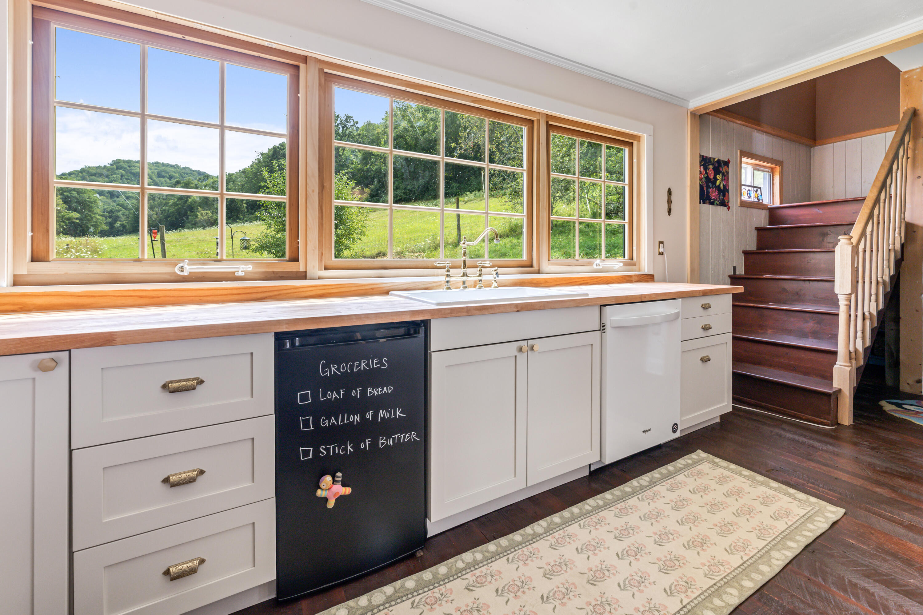 Homer, Minnesota, 55987, United States, 5 Bedrooms Bedrooms, ,3 BathroomsBathrooms,Residential,For Sale,1914657