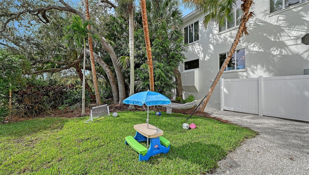 Sarasota, Florida, 34238, United States, 4 Bedrooms Bedrooms, ,5 BathroomsBathrooms,Residential,For Sale,1992951