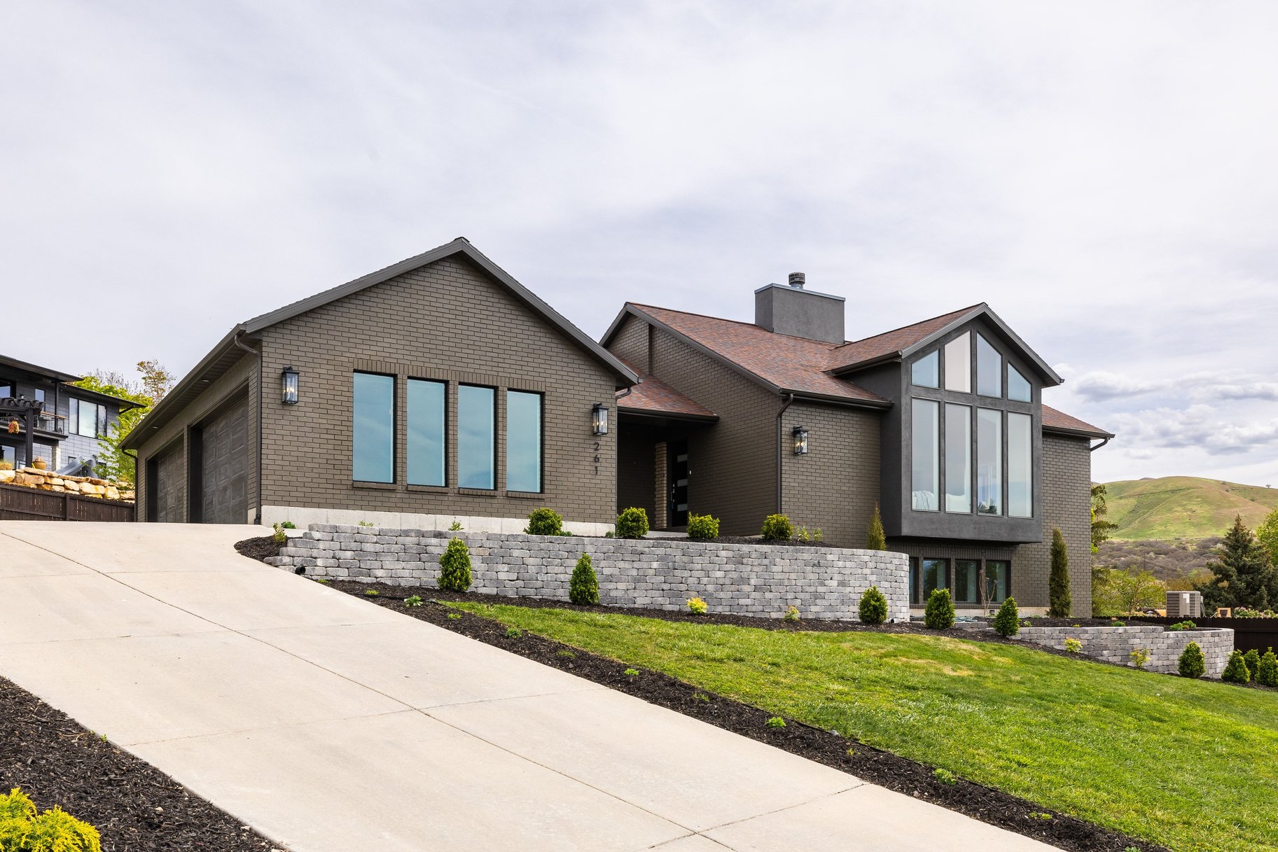  Beautifully Remodeled Home Perched Above SLC - 物件實景