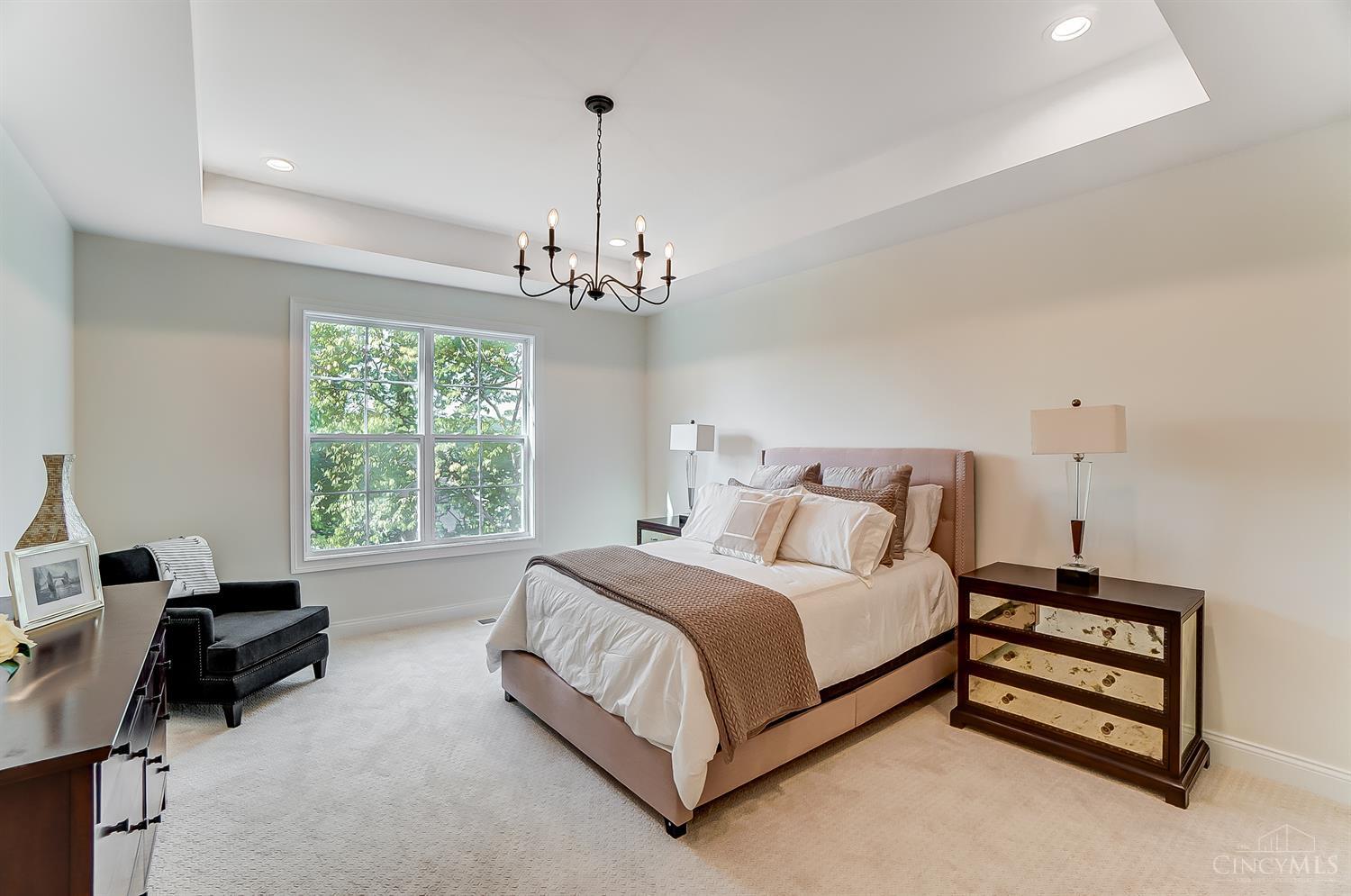 Madeira, Ohio, 45243, United States, 3 Bedrooms Bedrooms, ,3 BathroomsBathrooms,Residential,For Sale,2001703