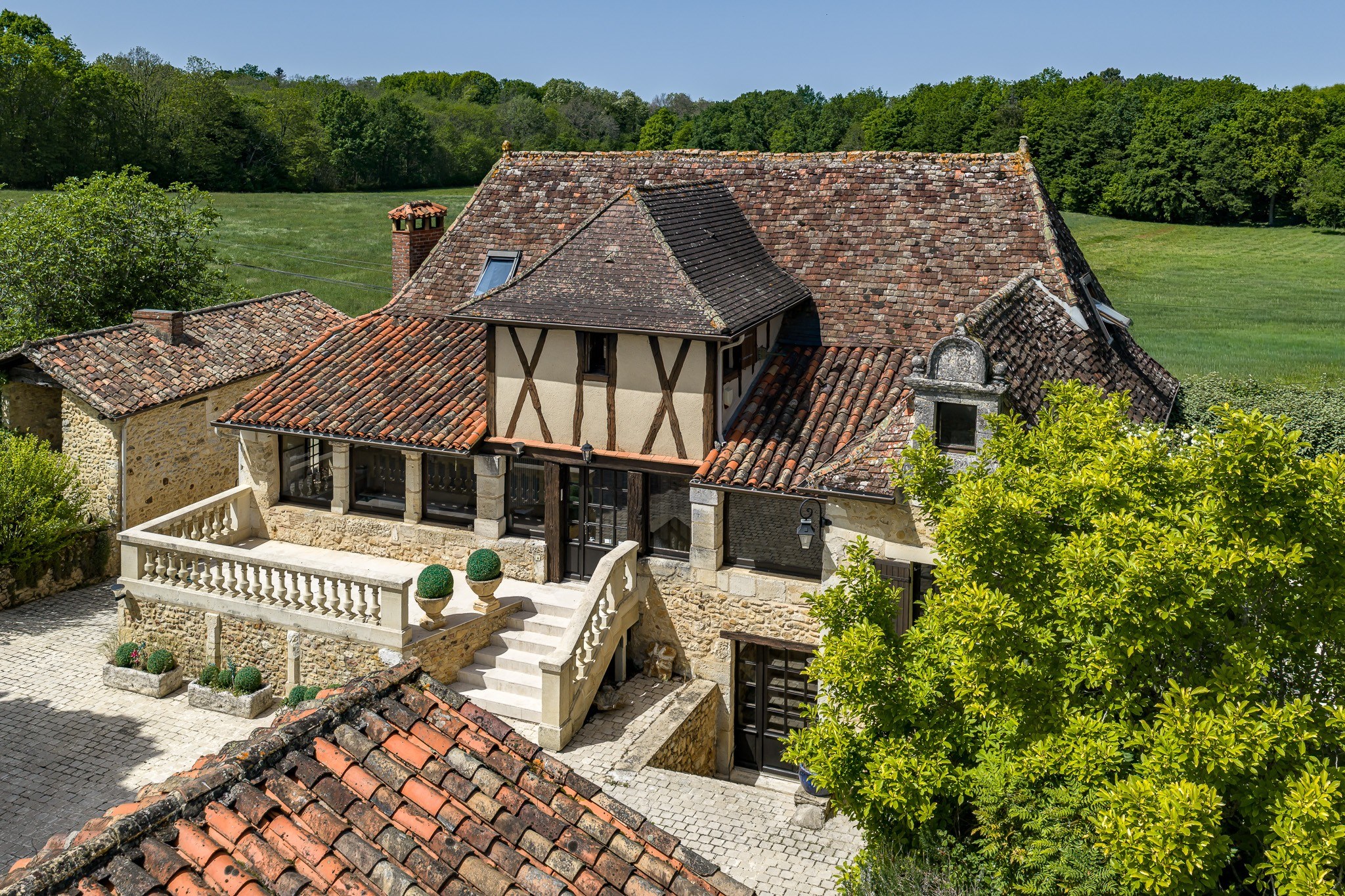  16th-Century Elegance: An Exceptional Estate in the Périgord Region - 物件實景