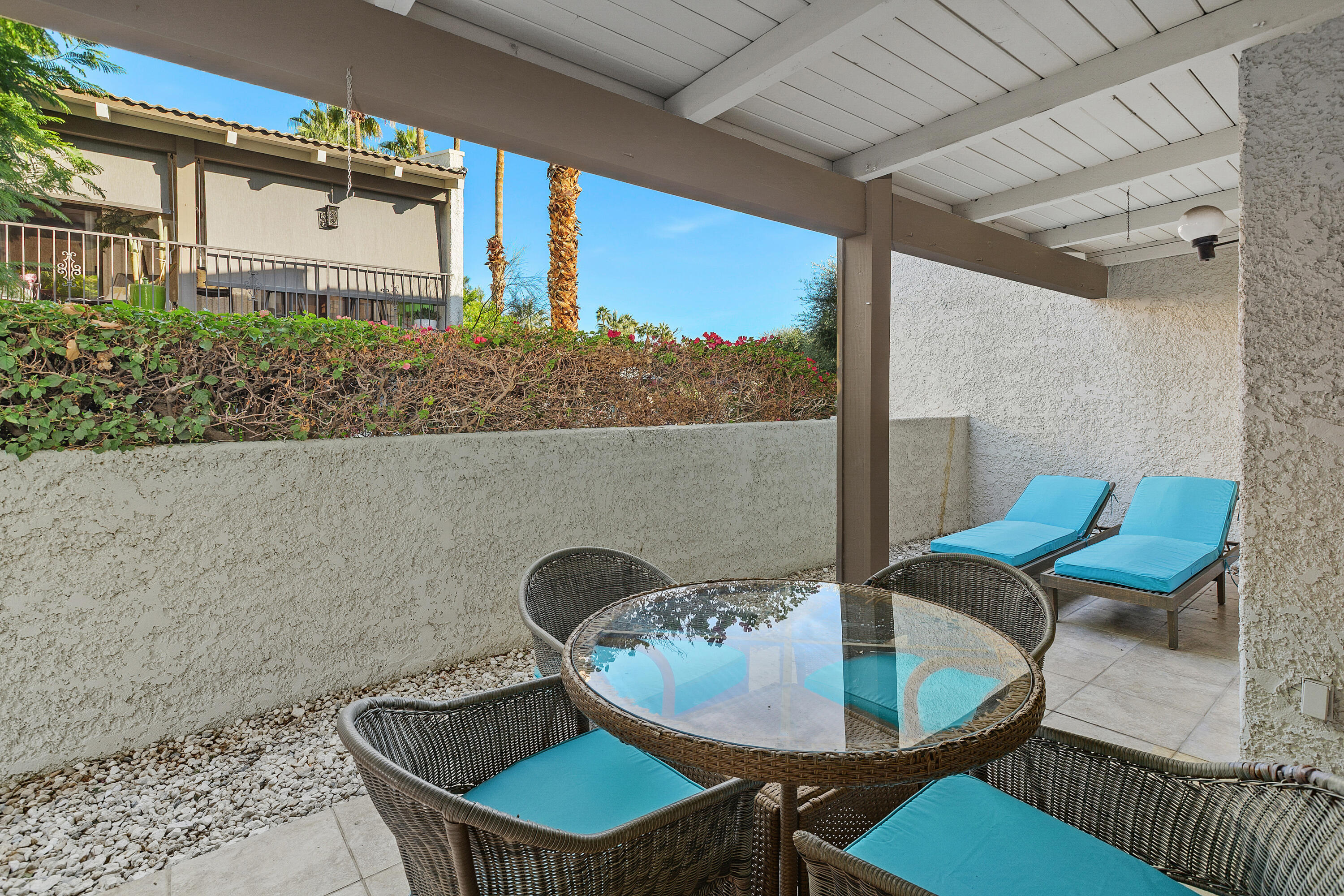 Palm Springs, California, 92264, United States, 3 Bedrooms Bedrooms, ,2 BathroomsBathrooms,Residential,For Sale,1998935