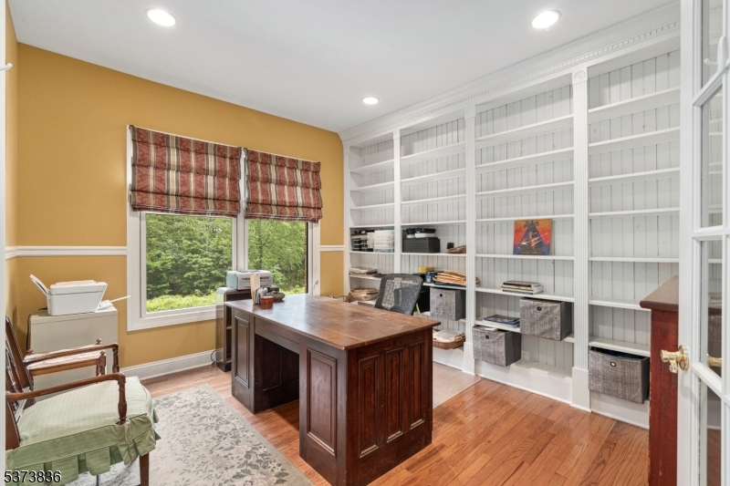 Hardyston Township, New Jersey, 07460, United States, 4 Bedrooms Bedrooms, ,4 BathroomsBathrooms,Residential,For Sale,1900804