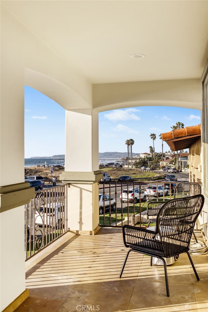 San Diego, California, 92107, United States, 6 Bedrooms Bedrooms, ,5 BathroomsBathrooms,Residential,For Sale,1843009