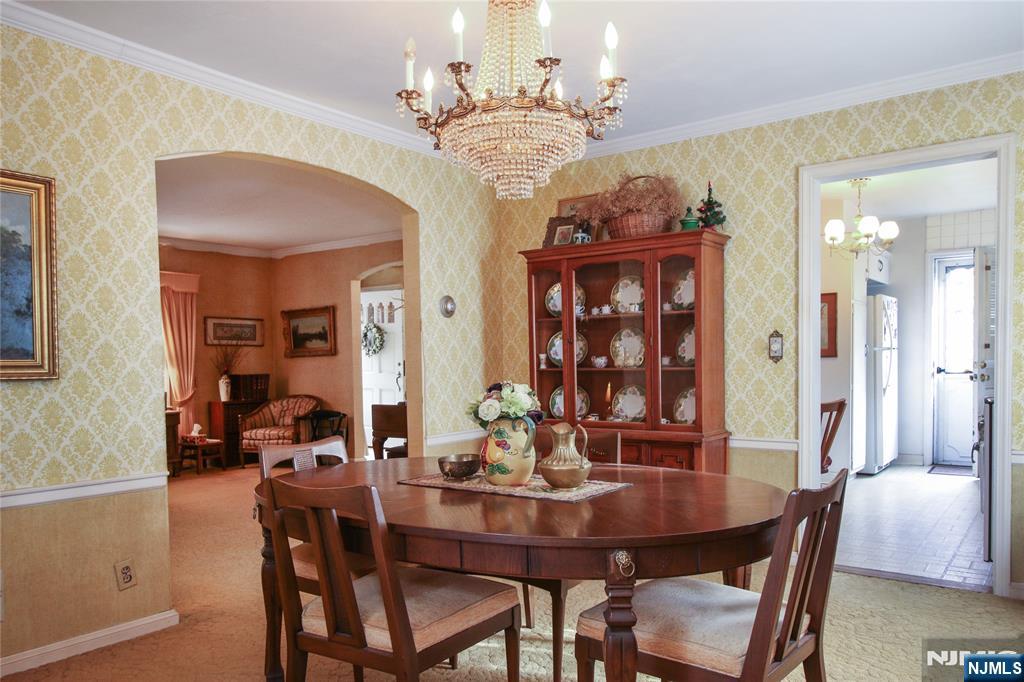 Tenafly, New Jersey, 07670, United States, 3 Bedrooms Bedrooms, ,2 BathroomsBathrooms,Residential,For Sale,1988997