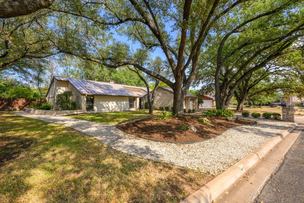 Austin, Texas, 78747, United States, 3 Bedrooms Bedrooms, ,2 BathroomsBathrooms,Residential,For Sale,1988922