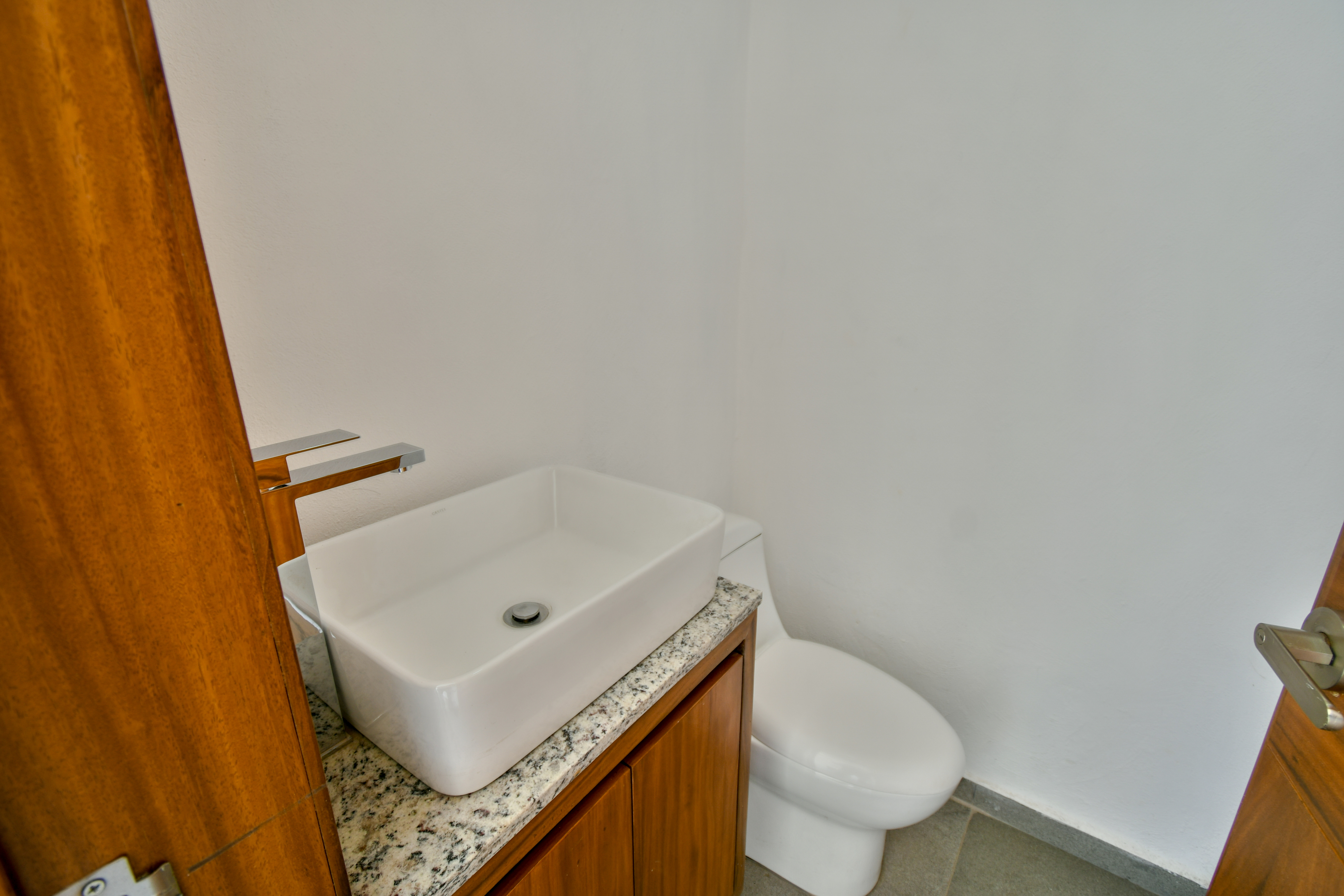  Residencia Contemporánea Coto Baluarte Casa Fuerte en Venta - 物件實景