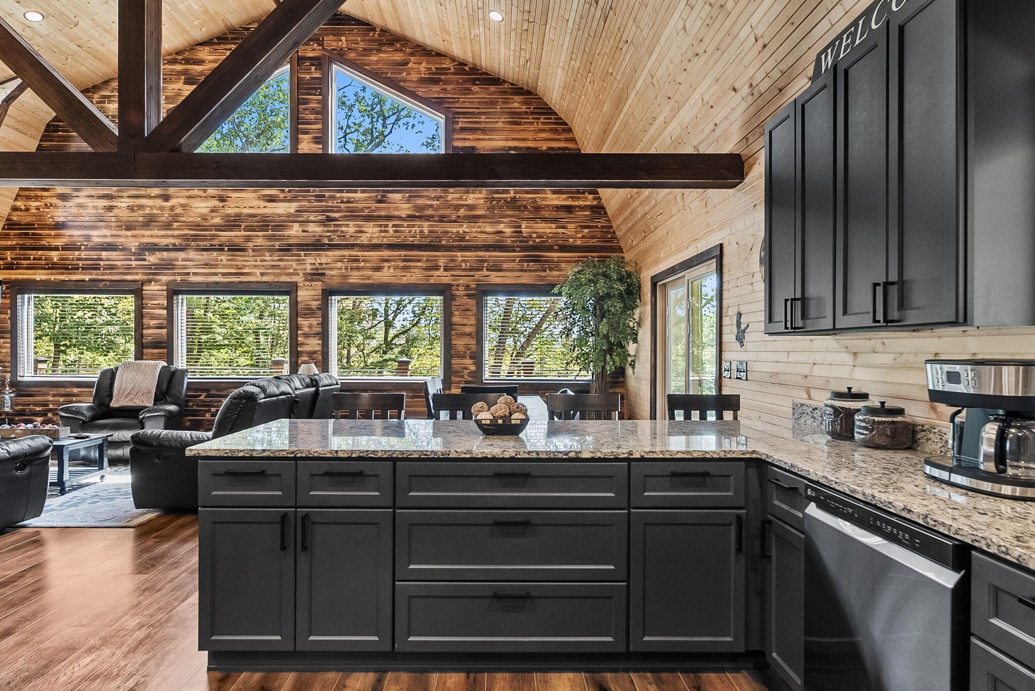 Rockbridge, Ohio, 43149, United States, 4 Bedrooms Bedrooms, ,3 BathroomsBathrooms,Residential,For Sale,1947972