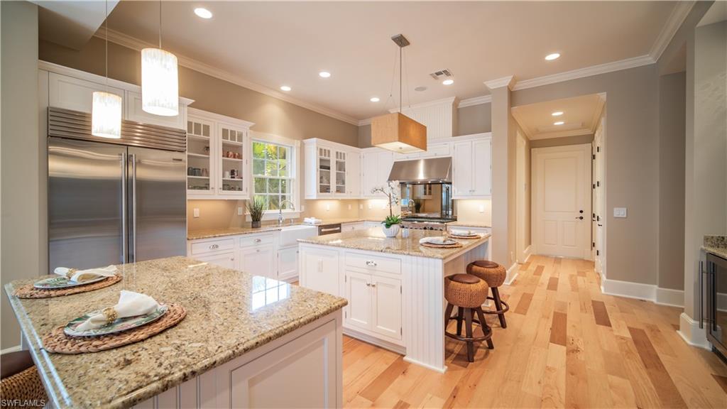 Naples, Florida, 34102, United States, 5 Bedrooms Bedrooms, ,7 BathroomsBathrooms,Residential,For Sale,2003077