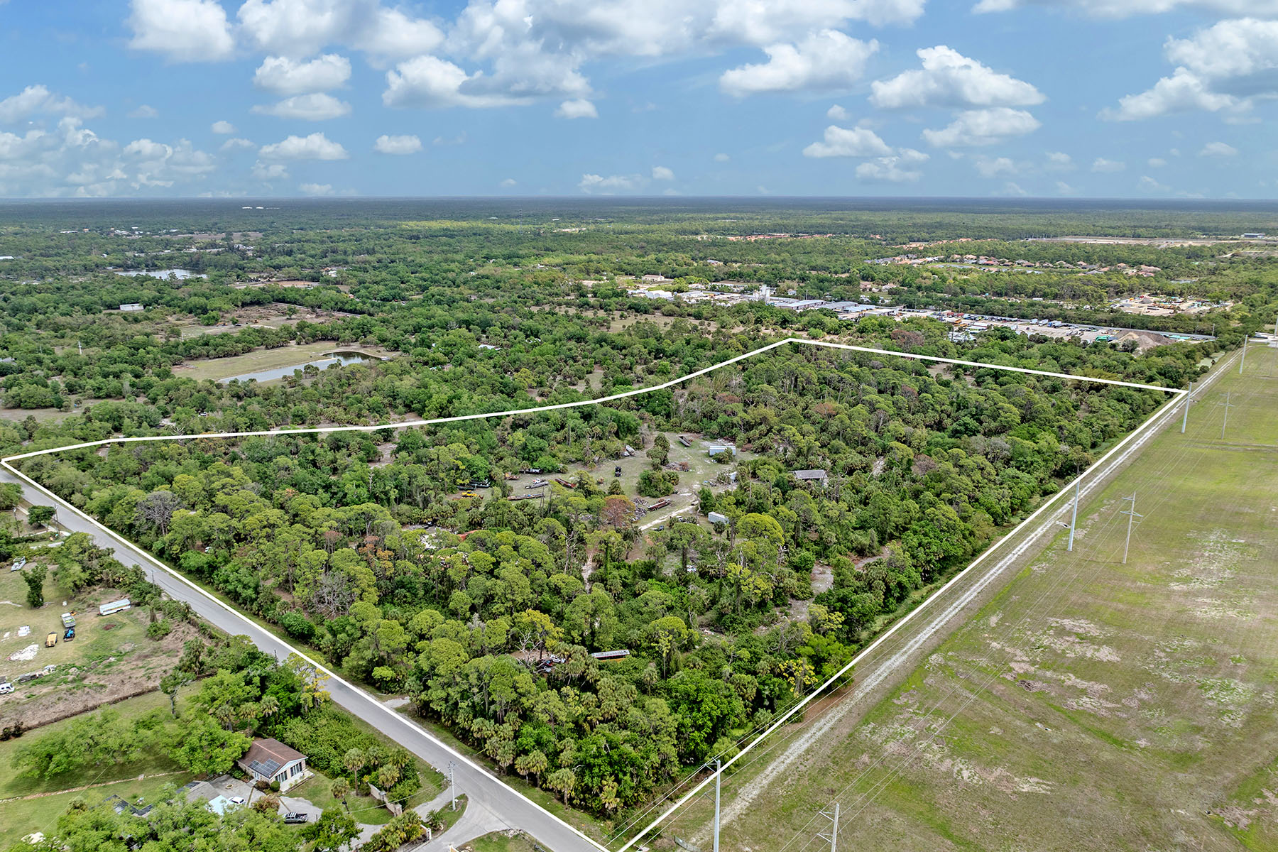  VENICE FARMS - 物件實景