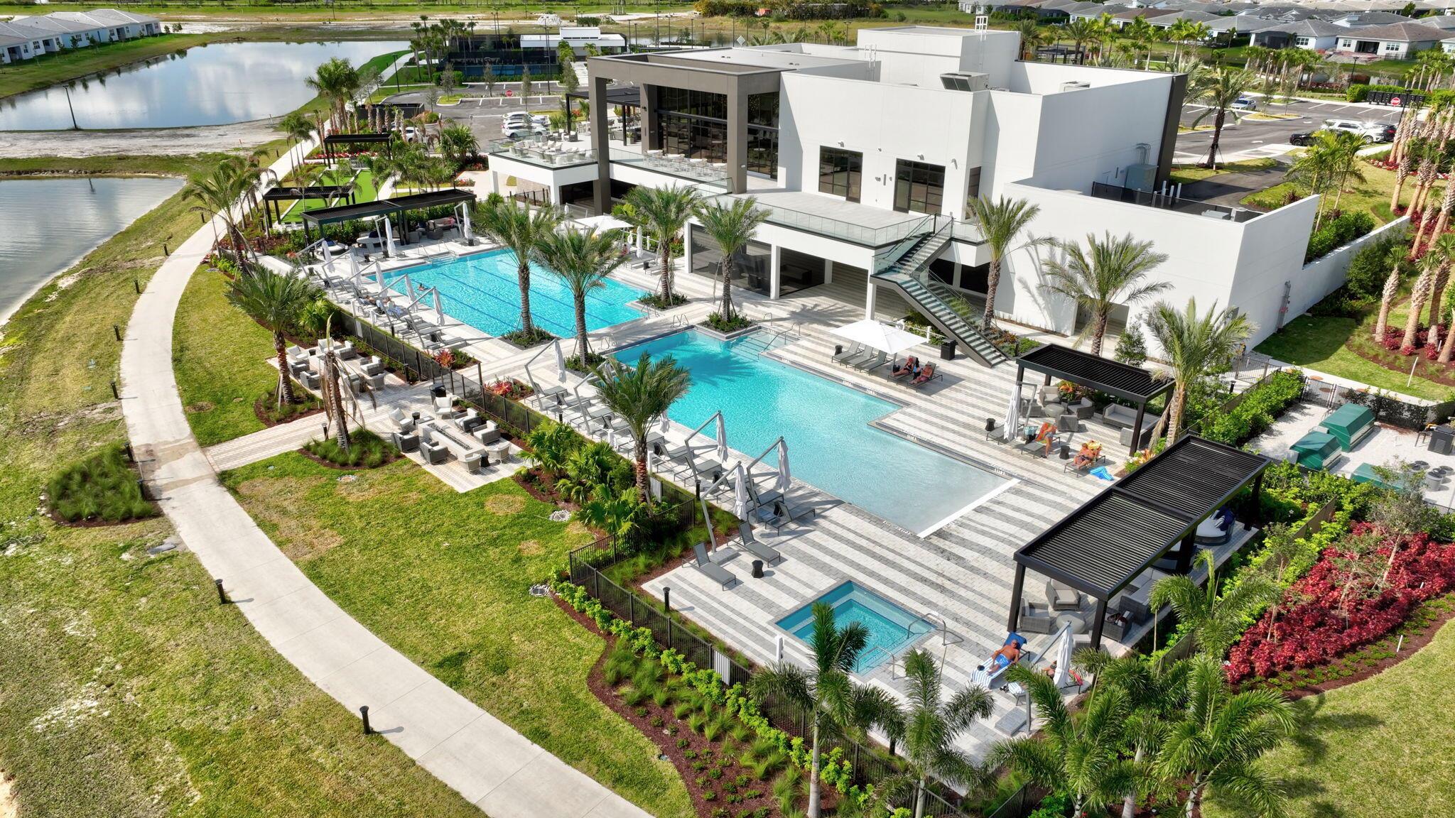 Port St Lucie, Florida, 34987, United States, 2 Bedrooms Bedrooms, ,3 BathroomsBathrooms,Residential,For Sale,1921957