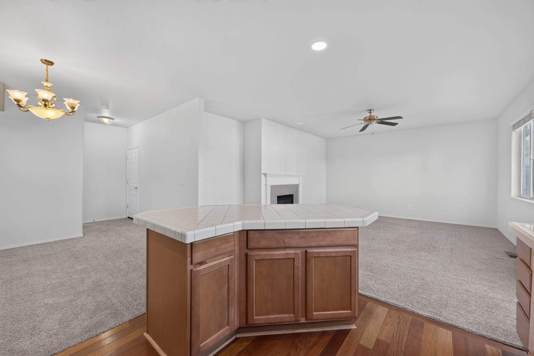  2836 NE Sedalia Loop Bend, OR 97701 - 物件實景