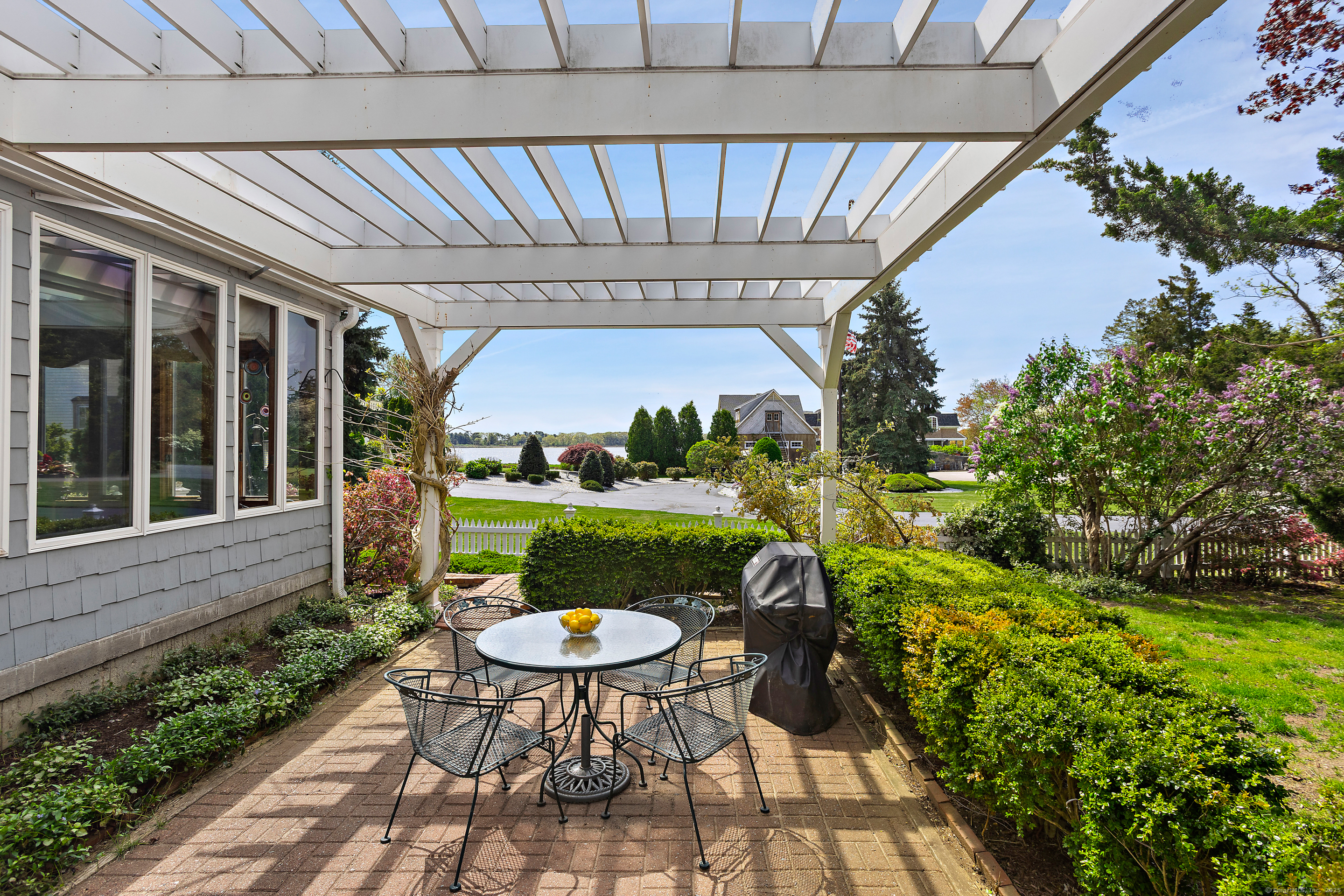Old Saybrook, Connecticut, 06475, United States, 3 Bedrooms Bedrooms, ,3 BathroomsBathrooms,Residential,For Sale,1818903