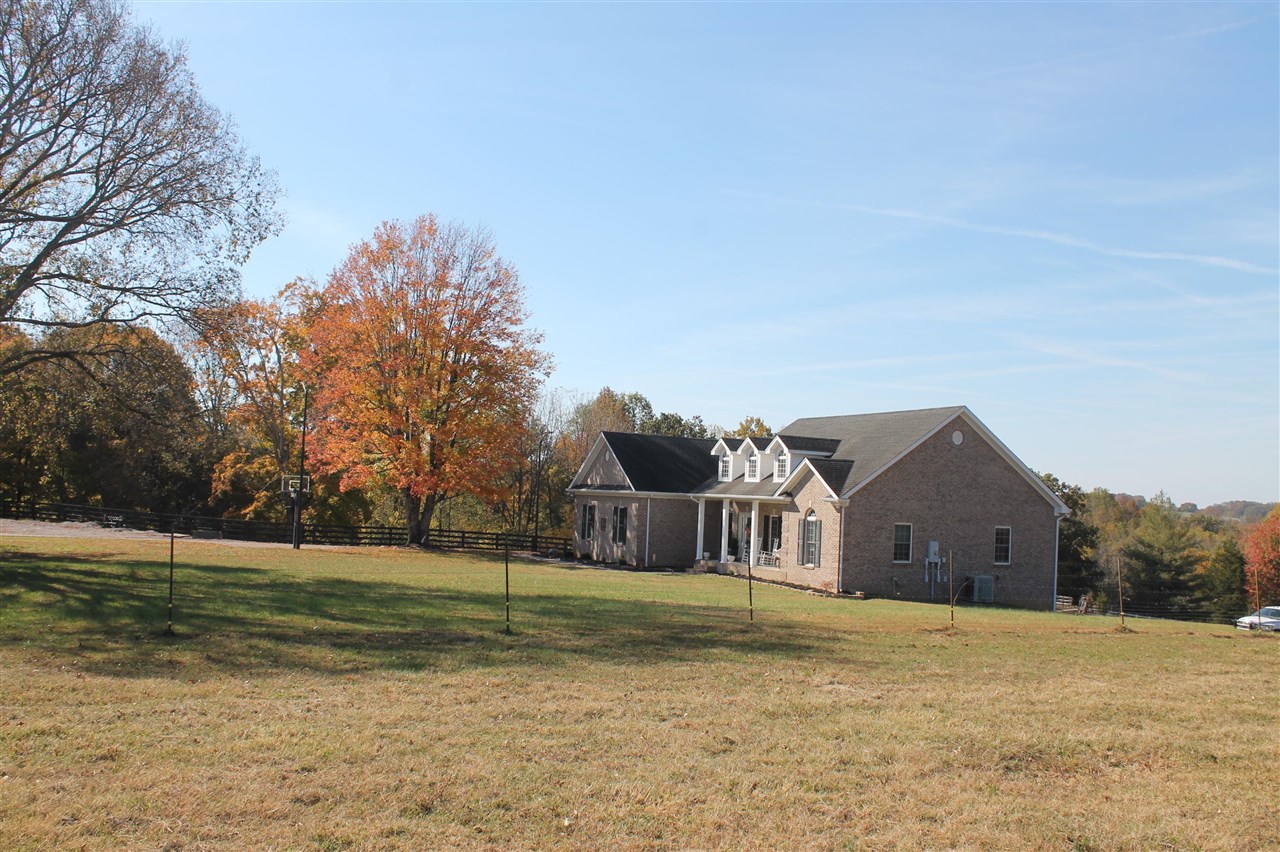 Bowling Green, Kentucky, 42101, United States, 3 Bedrooms Bedrooms, ,2 BathroomsBathrooms,Residential,For Sale,1838101