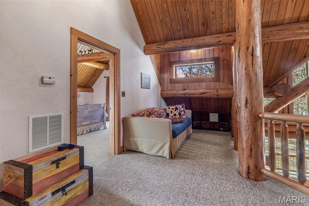 Farmington, Missouri, 63640, United States, 3 Bedrooms Bedrooms, ,4 BathroomsBathrooms,Residential,For Sale,1991980