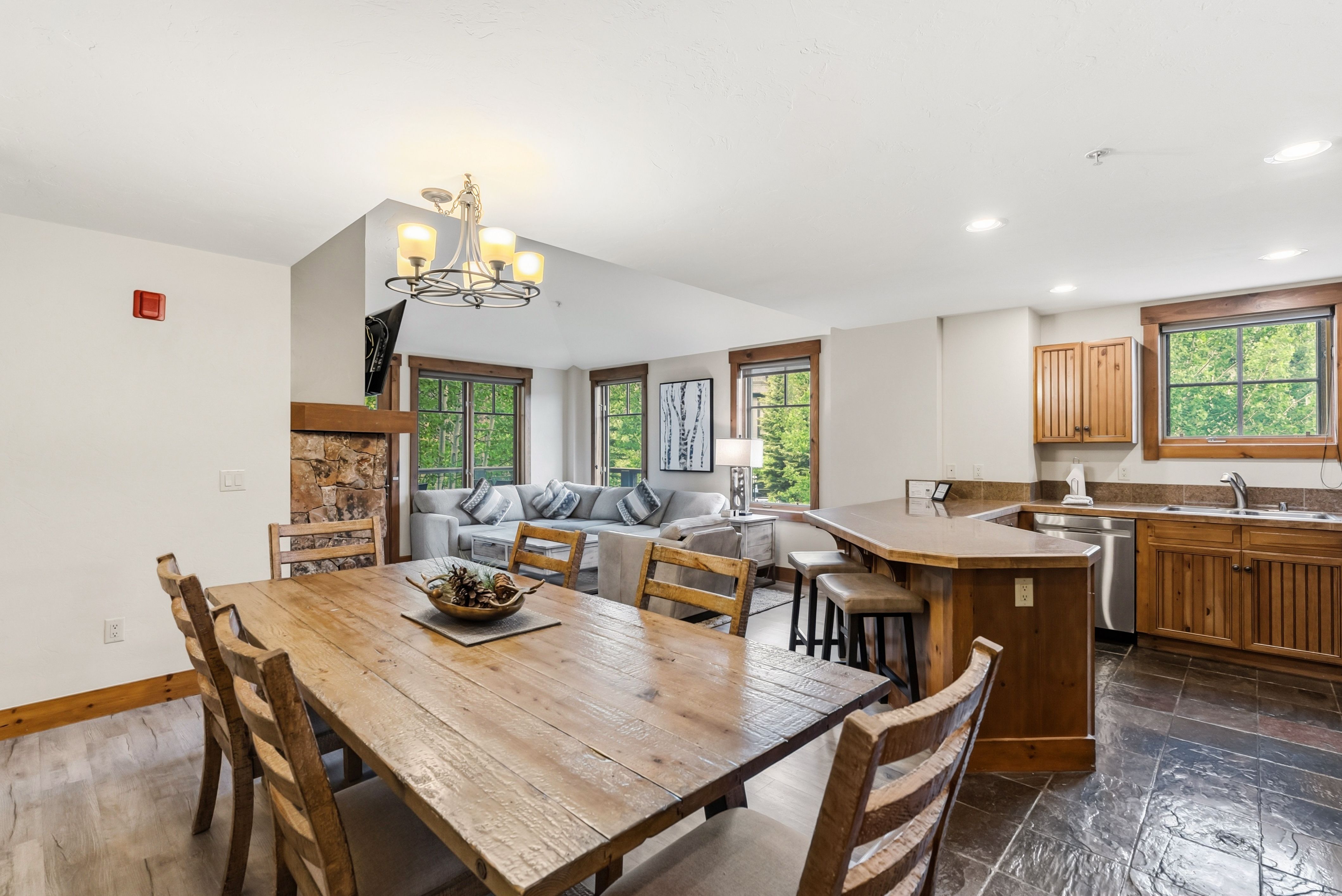  35 Mountain Thunder Drive, Breckenridge, CO, 80424 - 物件實景