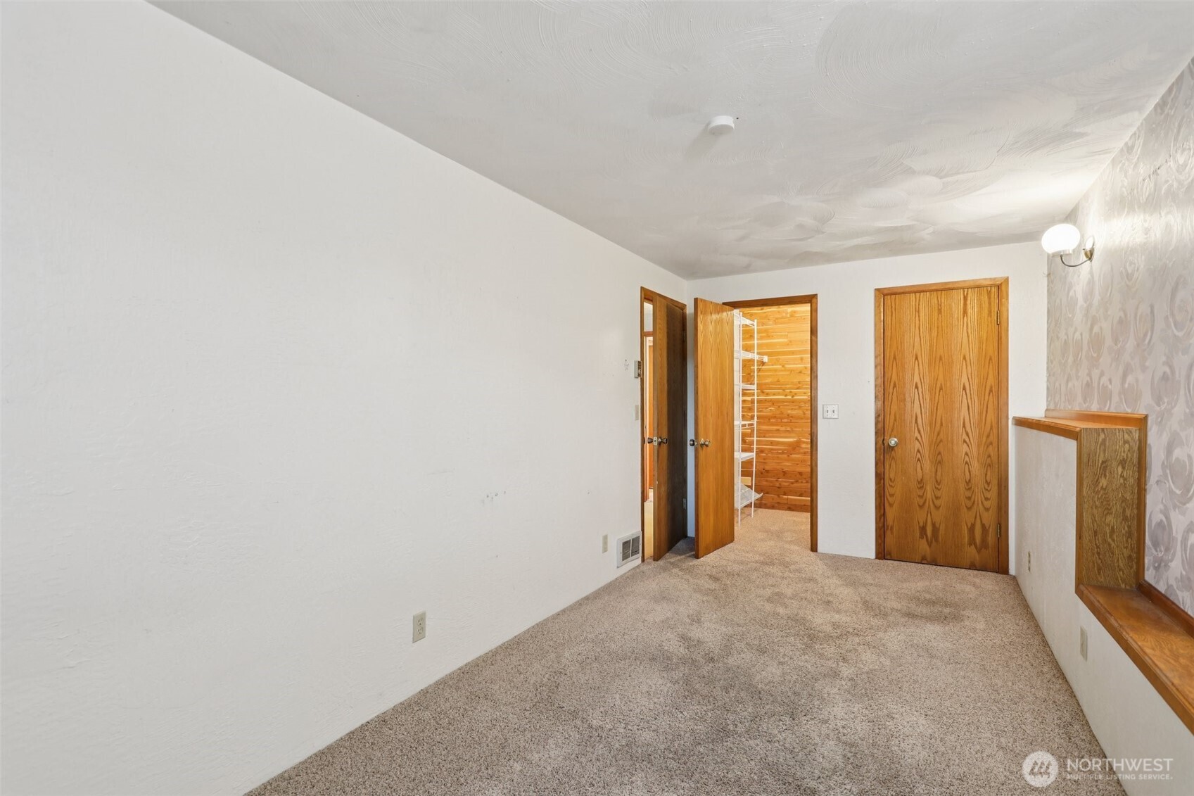 Marysville, Washington, 98271, United States, 4 Bedrooms Bedrooms, ,4 BathroomsBathrooms,Residential,For Sale,1984070