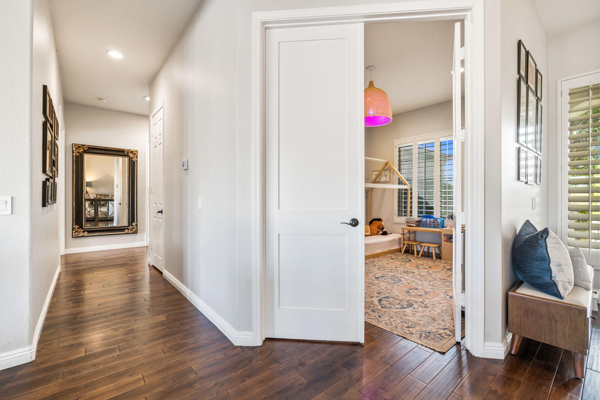 La Quinta, California, 92253, United States, 5 Bedrooms Bedrooms, ,3 BathroomsBathrooms,Residential,For Sale,1998389