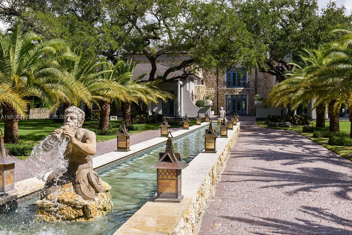 Pinecrest, Florida, 33156, United States, 8 Bedrooms Bedrooms, ,9 BathroomsBathrooms,Residential,For Sale,1992030