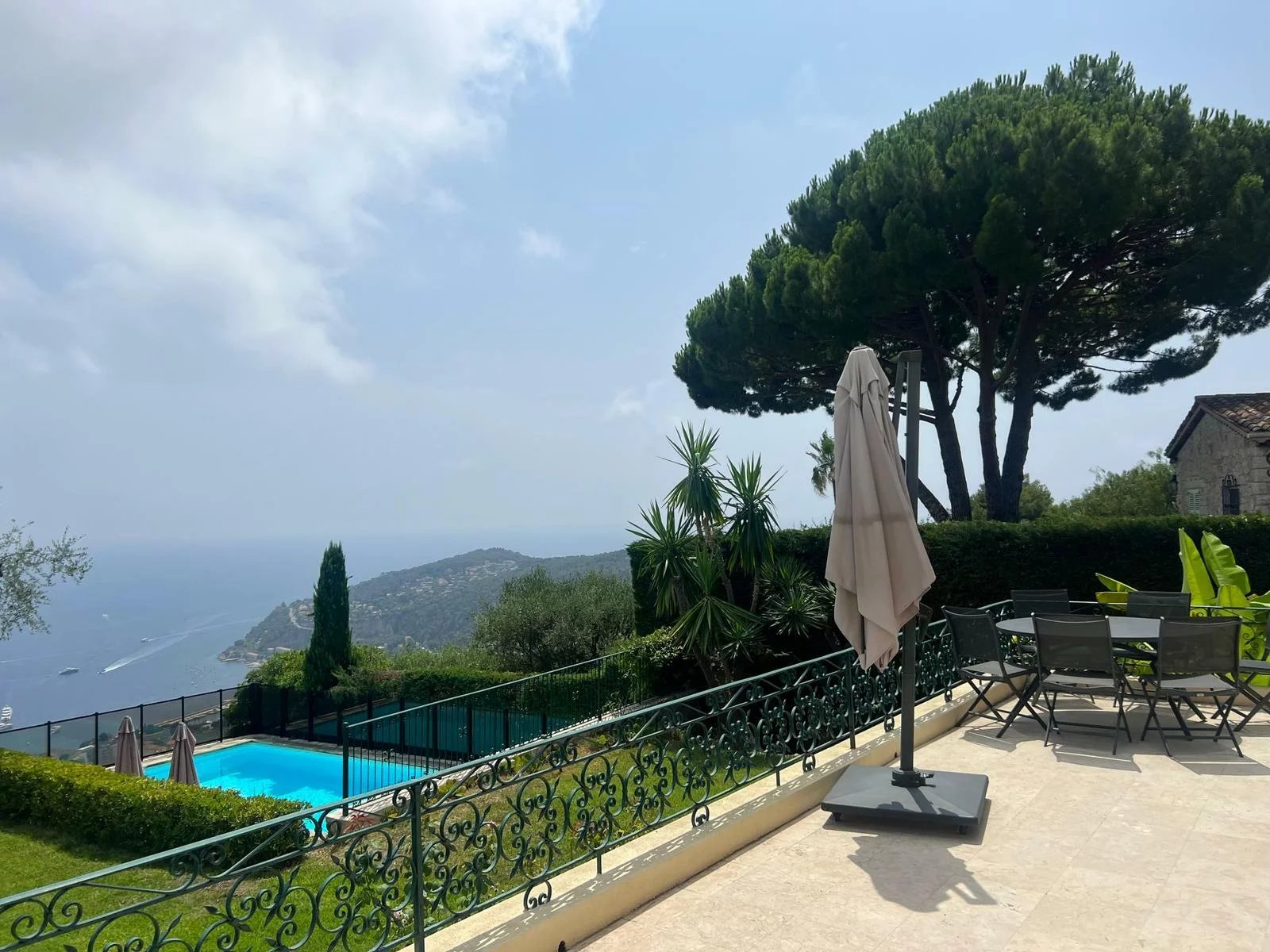 Villefranche-sur-Mer, Provence-Alpes-Côte d’Azur, 06230, FR, 5 Bedrooms Bedrooms, ,4 BathroomsBathrooms,Residential,For Sale,1623325