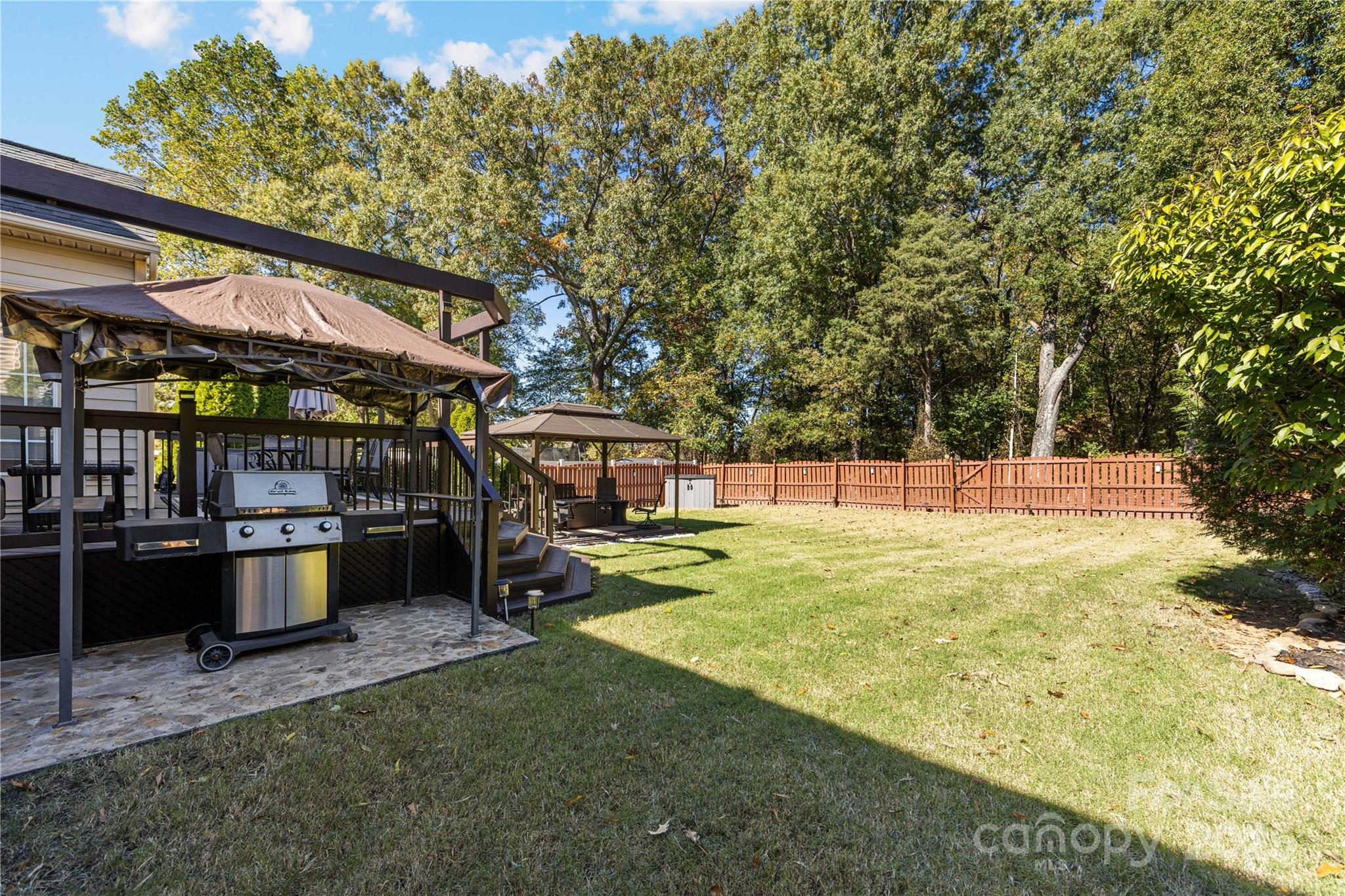 Huntersville, North Carolina, 28078, United States, 4 Bedrooms Bedrooms, ,3 BathroomsBathrooms,Residential,For Sale,1969011